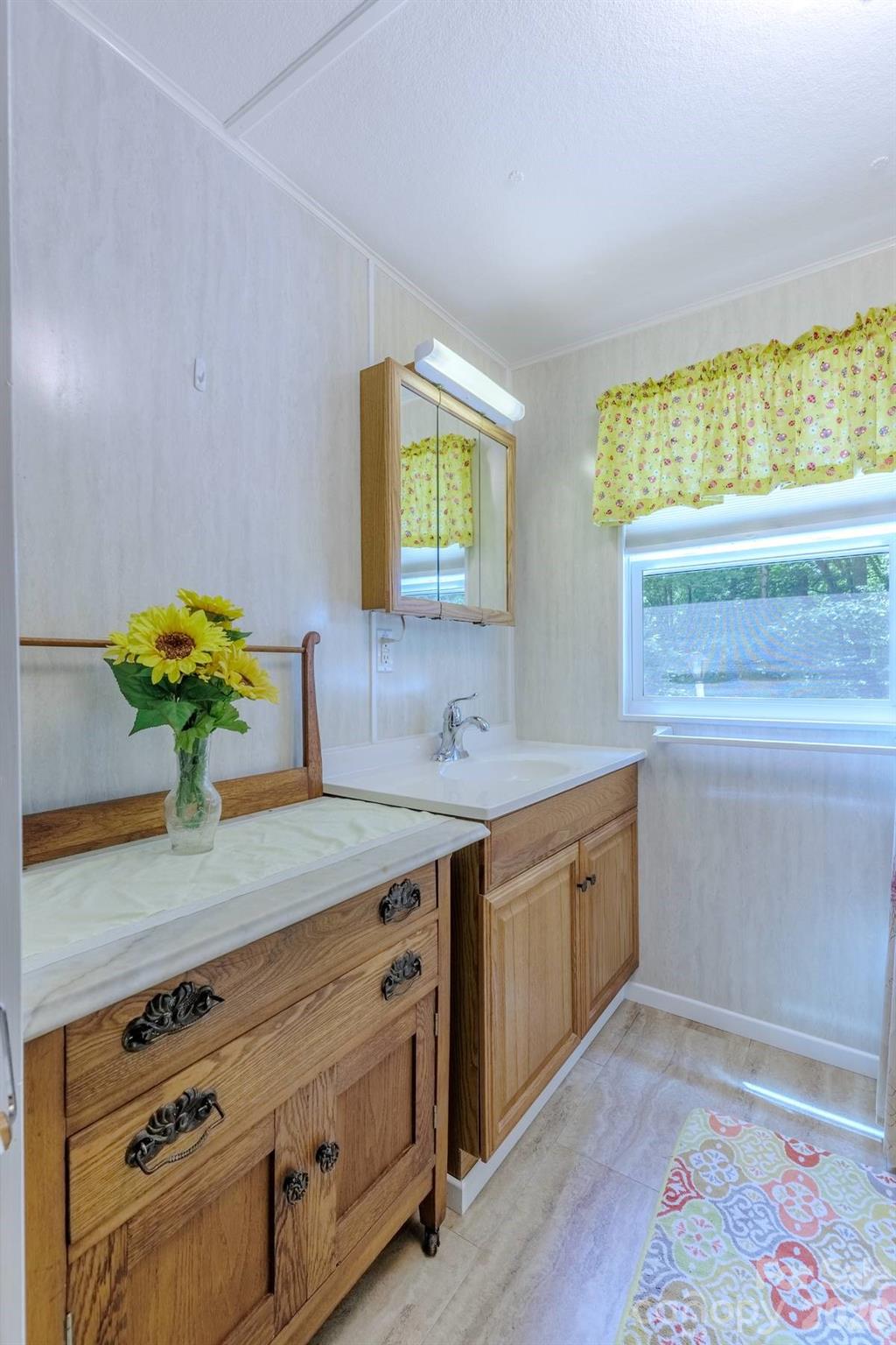 1680 Williamson Road — Whittier
