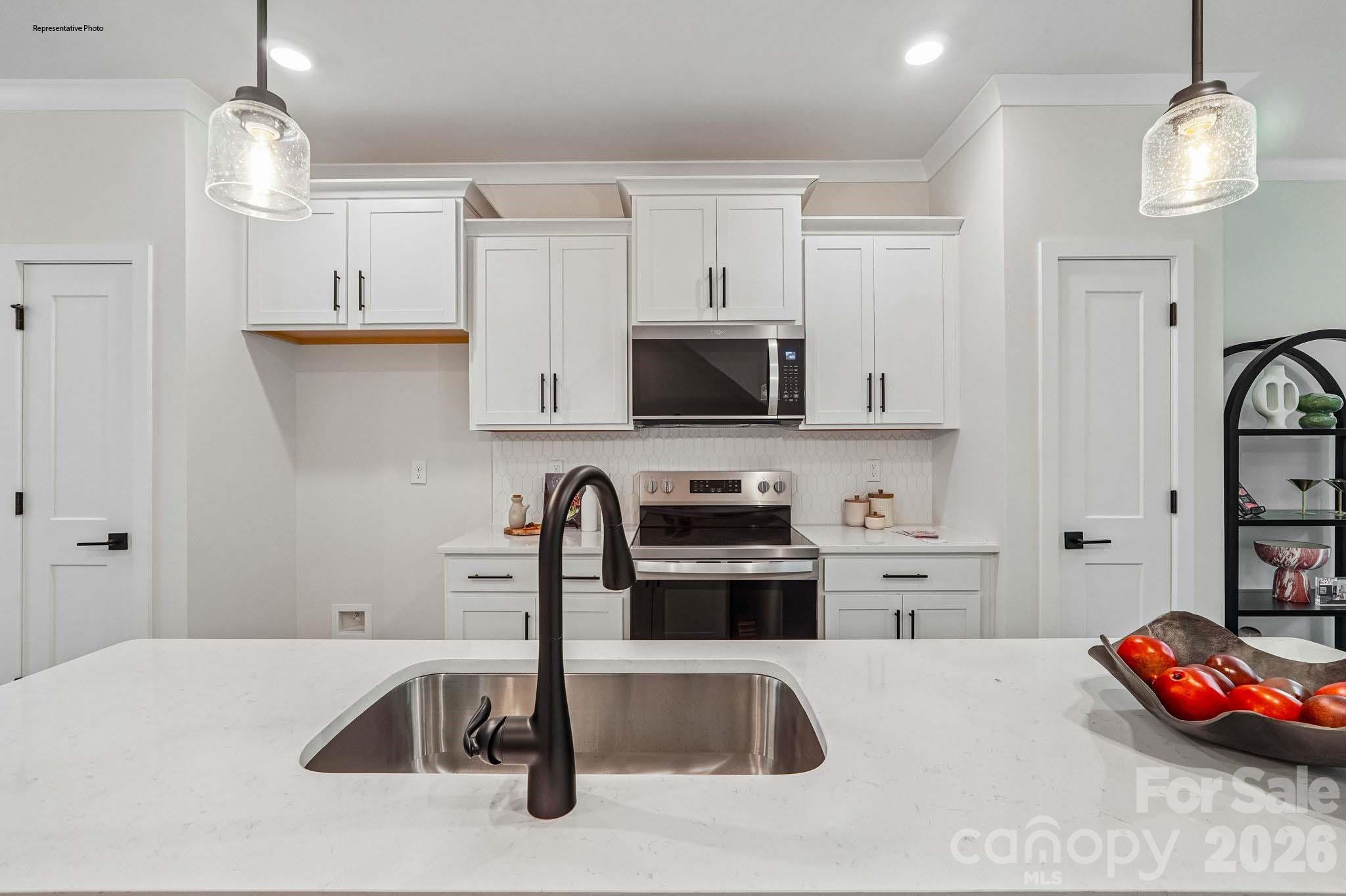 501 Annagh Drive — Charlotte