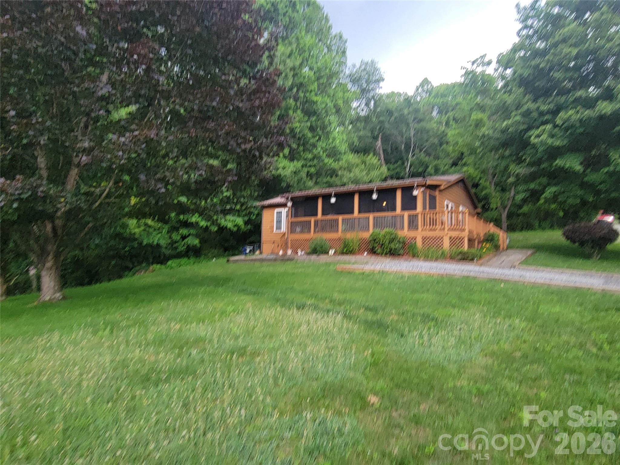 131 Dahlia Lane — Waynesville