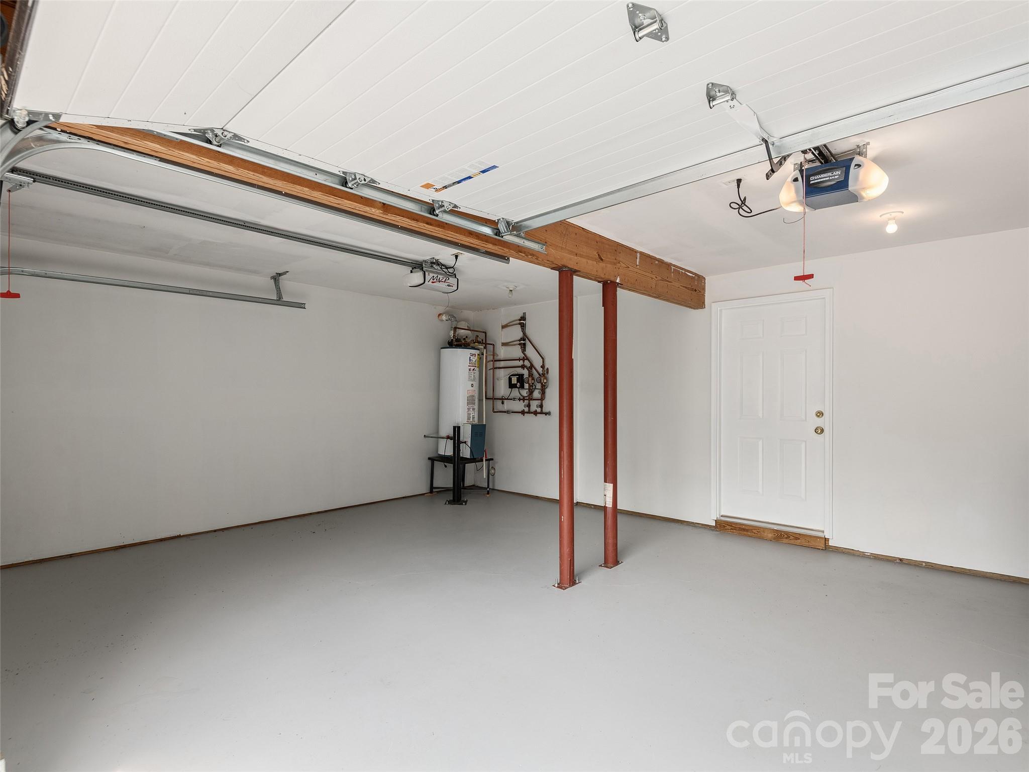 7 Hope Lane — Weaverville