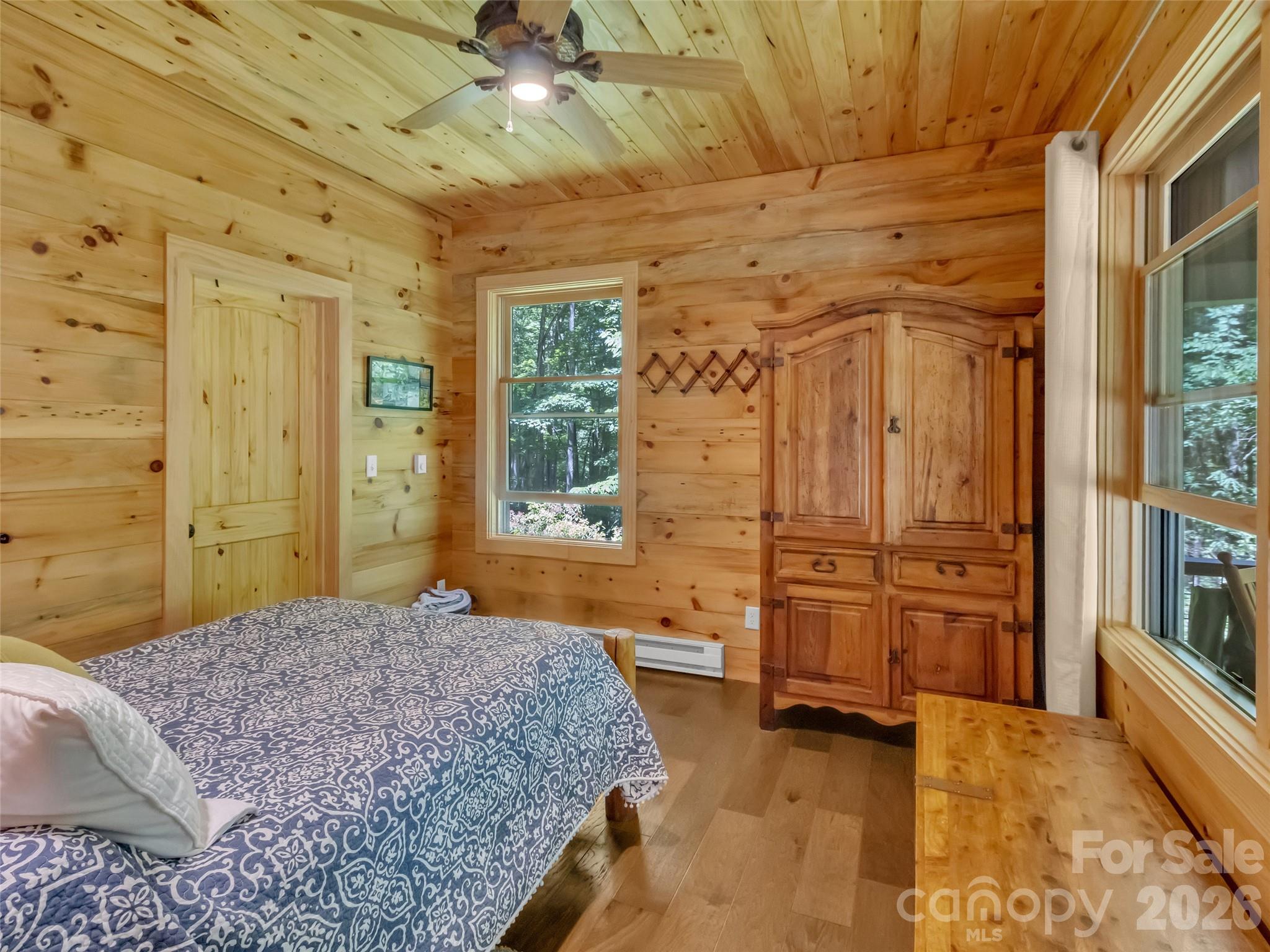 85 Lady Slipper Trail — Hot Springs