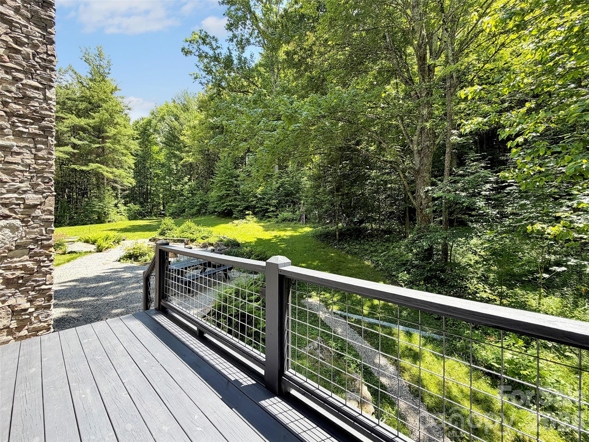 85 Lady Slipper Trail — Hot Springs