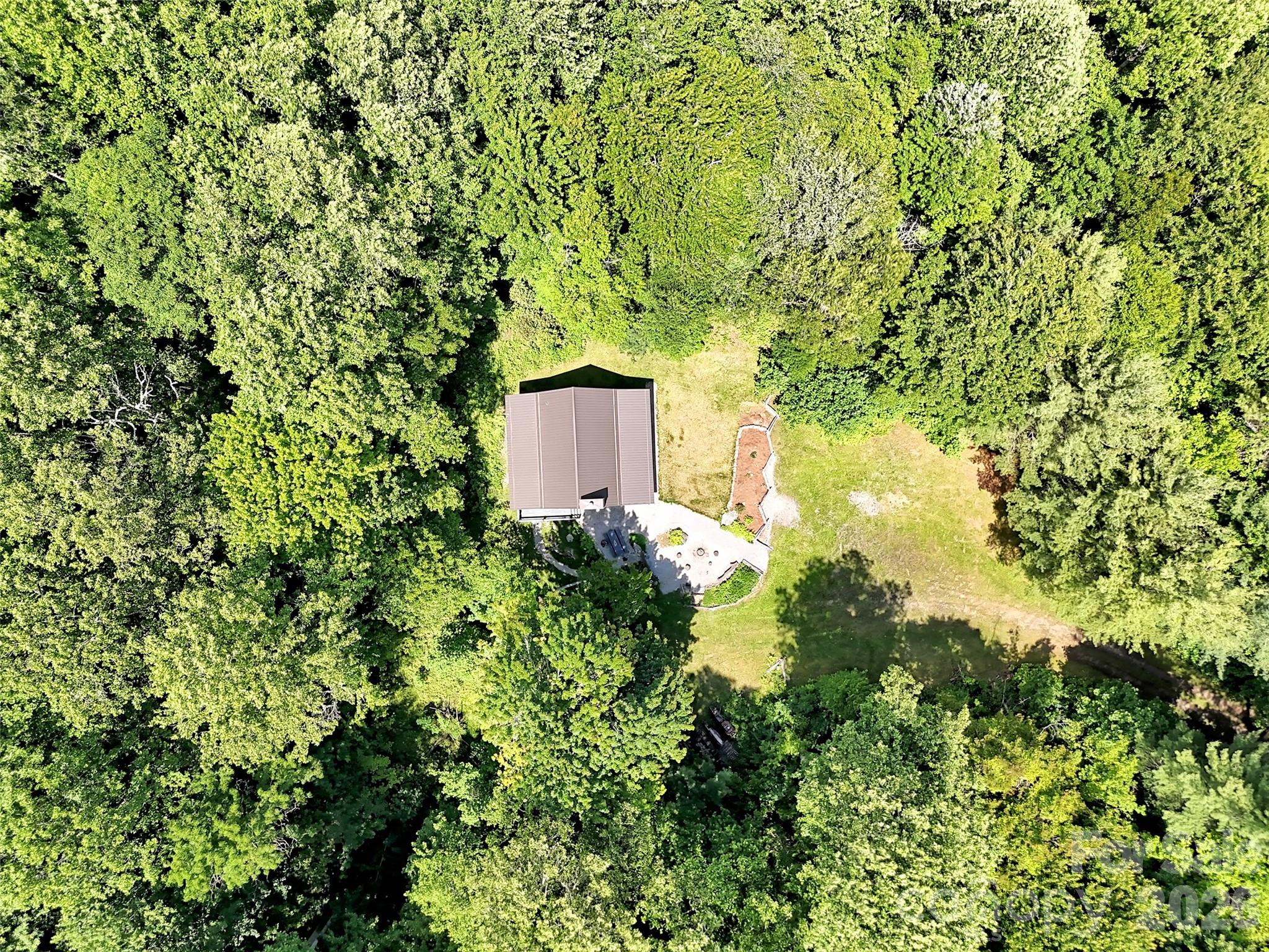 85 Lady Slipper Trail — Hot Springs