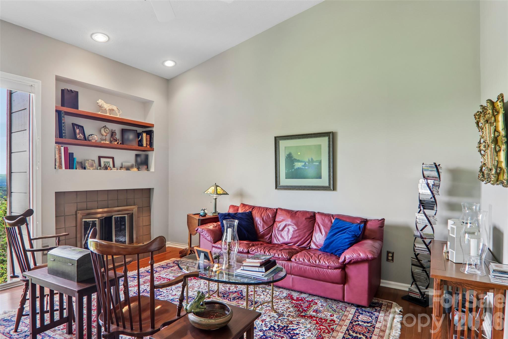 138 Woodbridge Drive — Laurel Park