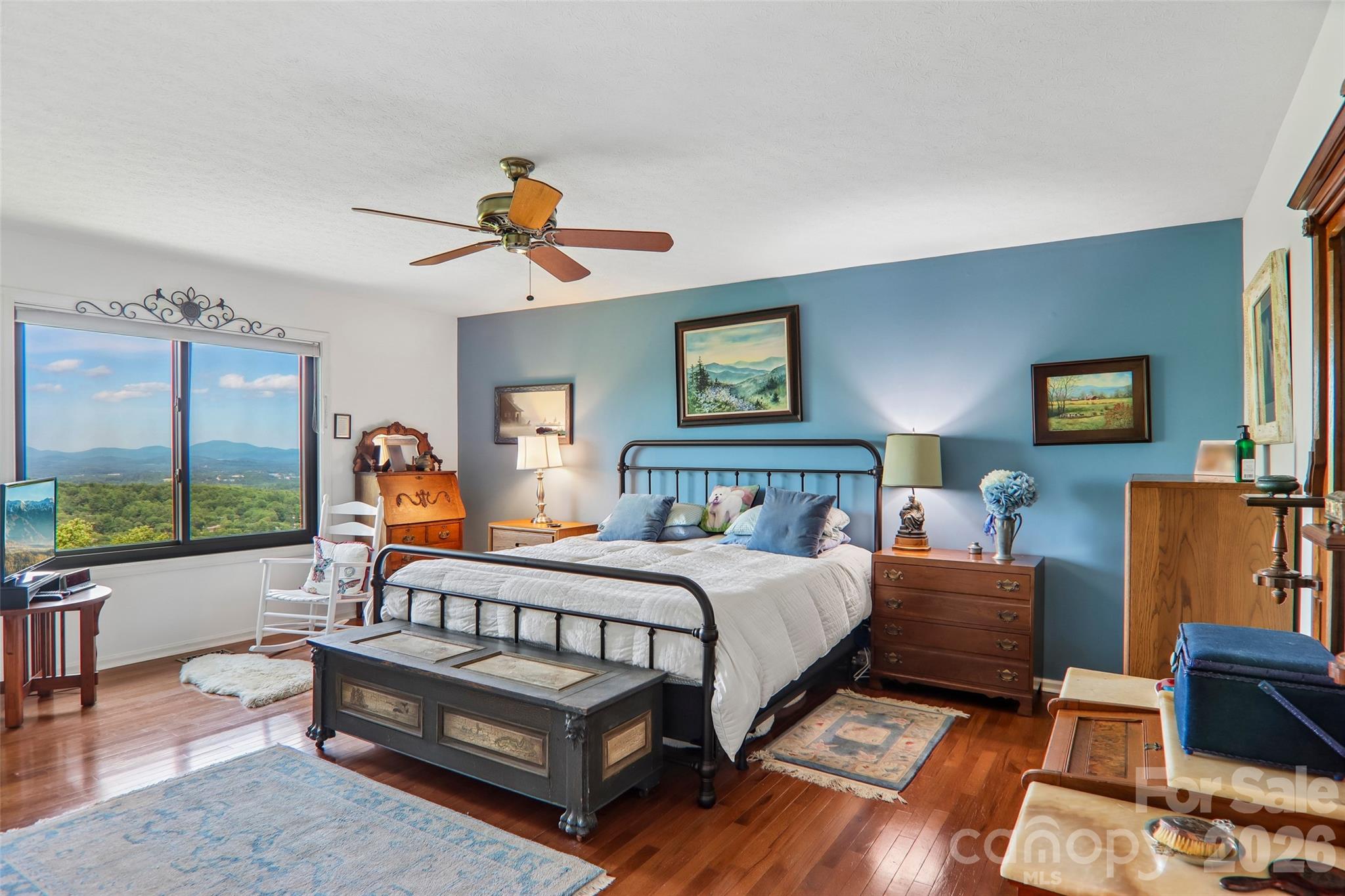 138 Woodbridge Drive — Laurel Park