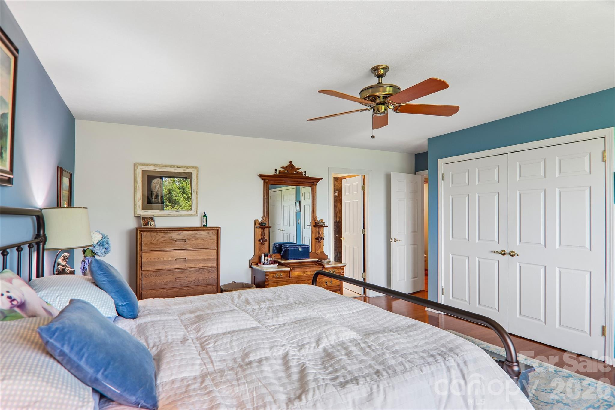 138 Woodbridge Drive — Laurel Park