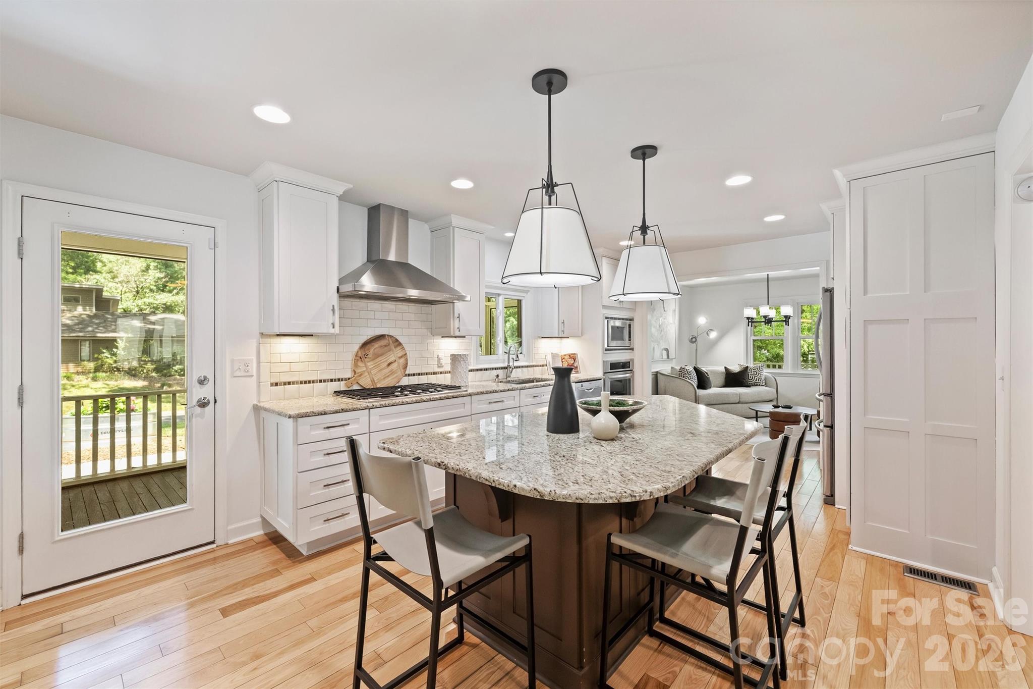 1506 Wandering Way Drive — Charlotte