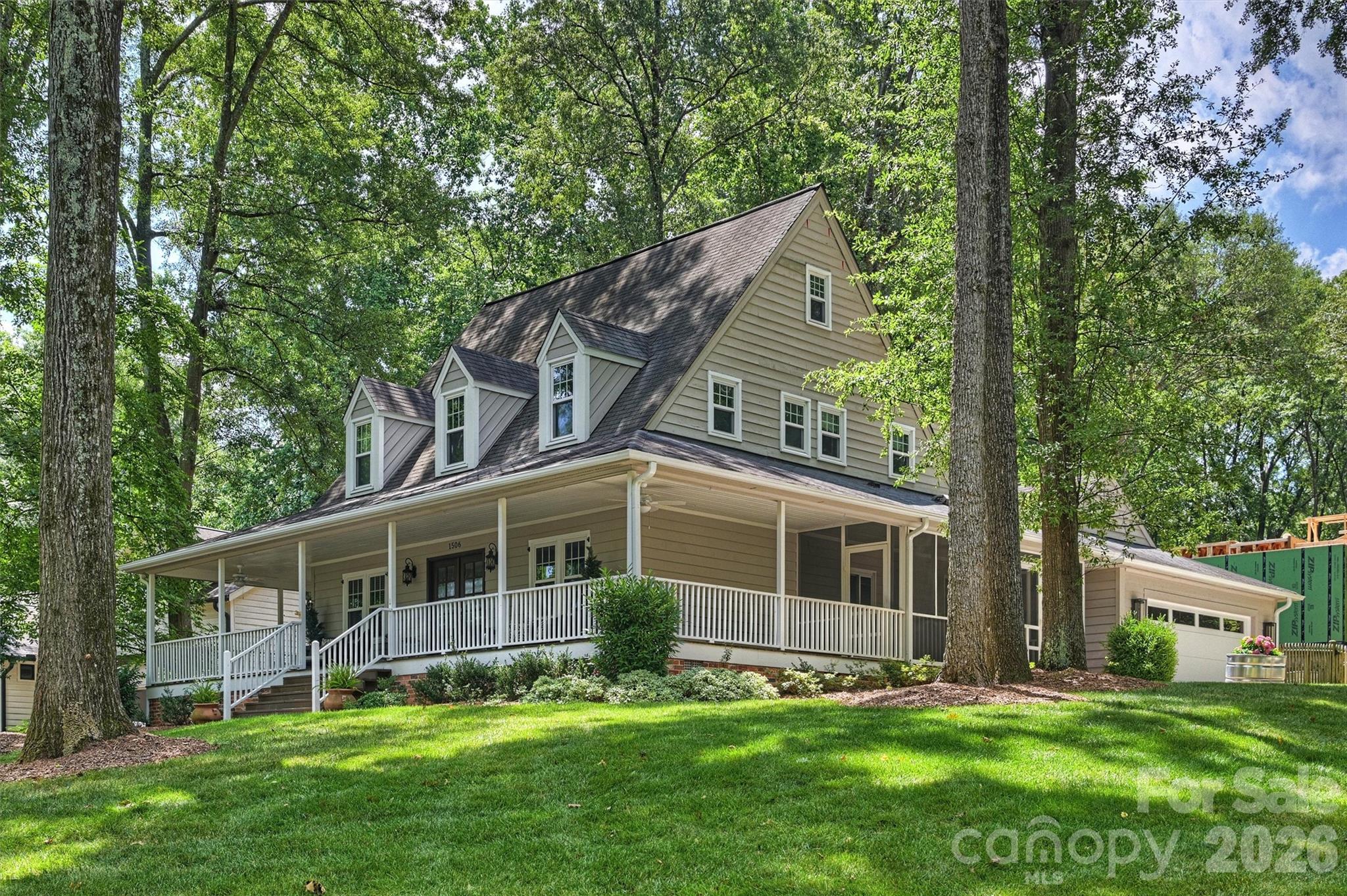 1506 Wandering Way Drive — Charlotte