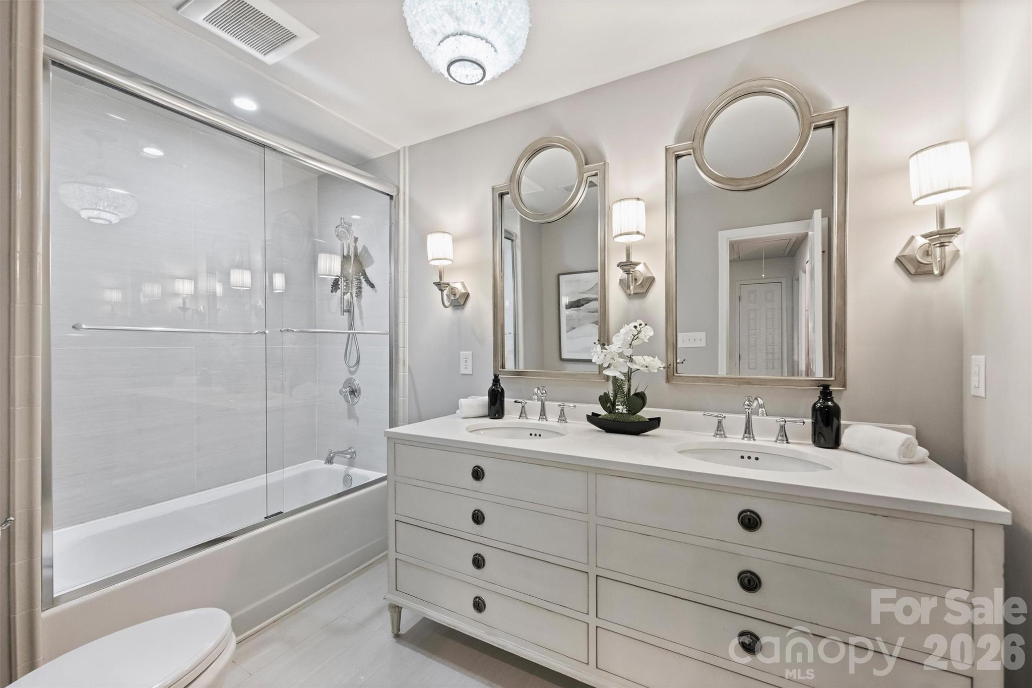 1506 Wandering Way Drive — Charlotte