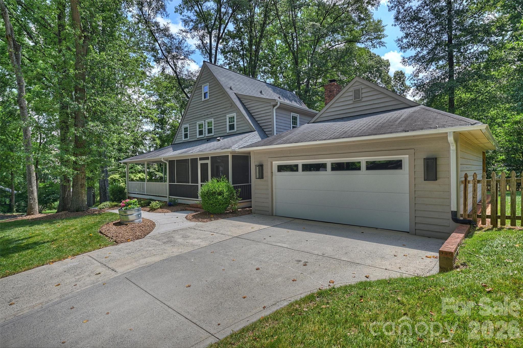 1506 Wandering Way Drive — Charlotte