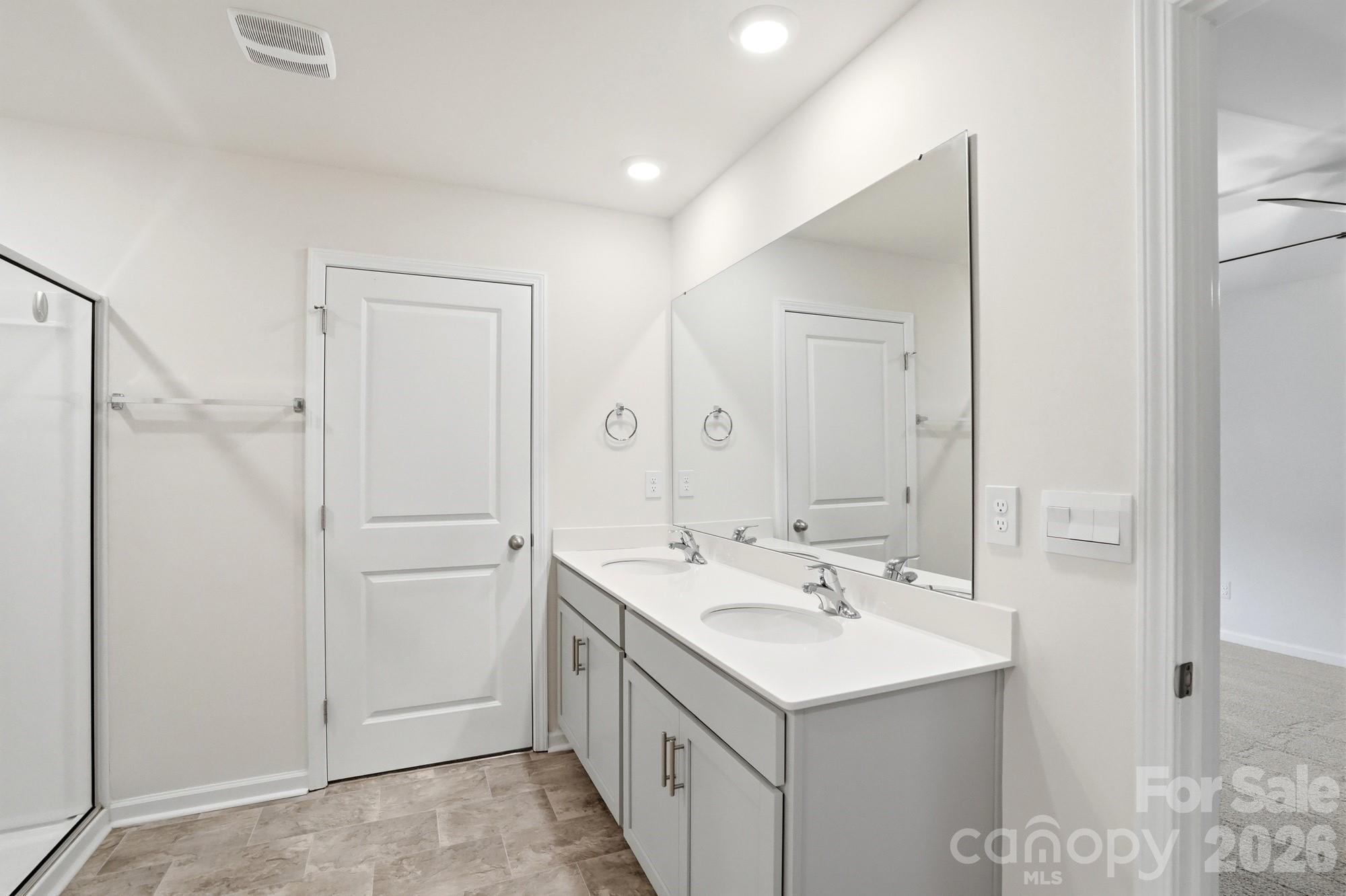 3652 Azalea Ridge Drive — Mount Holly