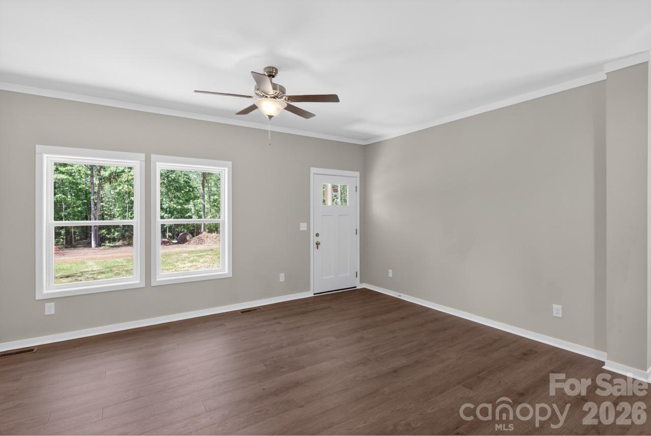 159 Evenfall Lane — Columbus