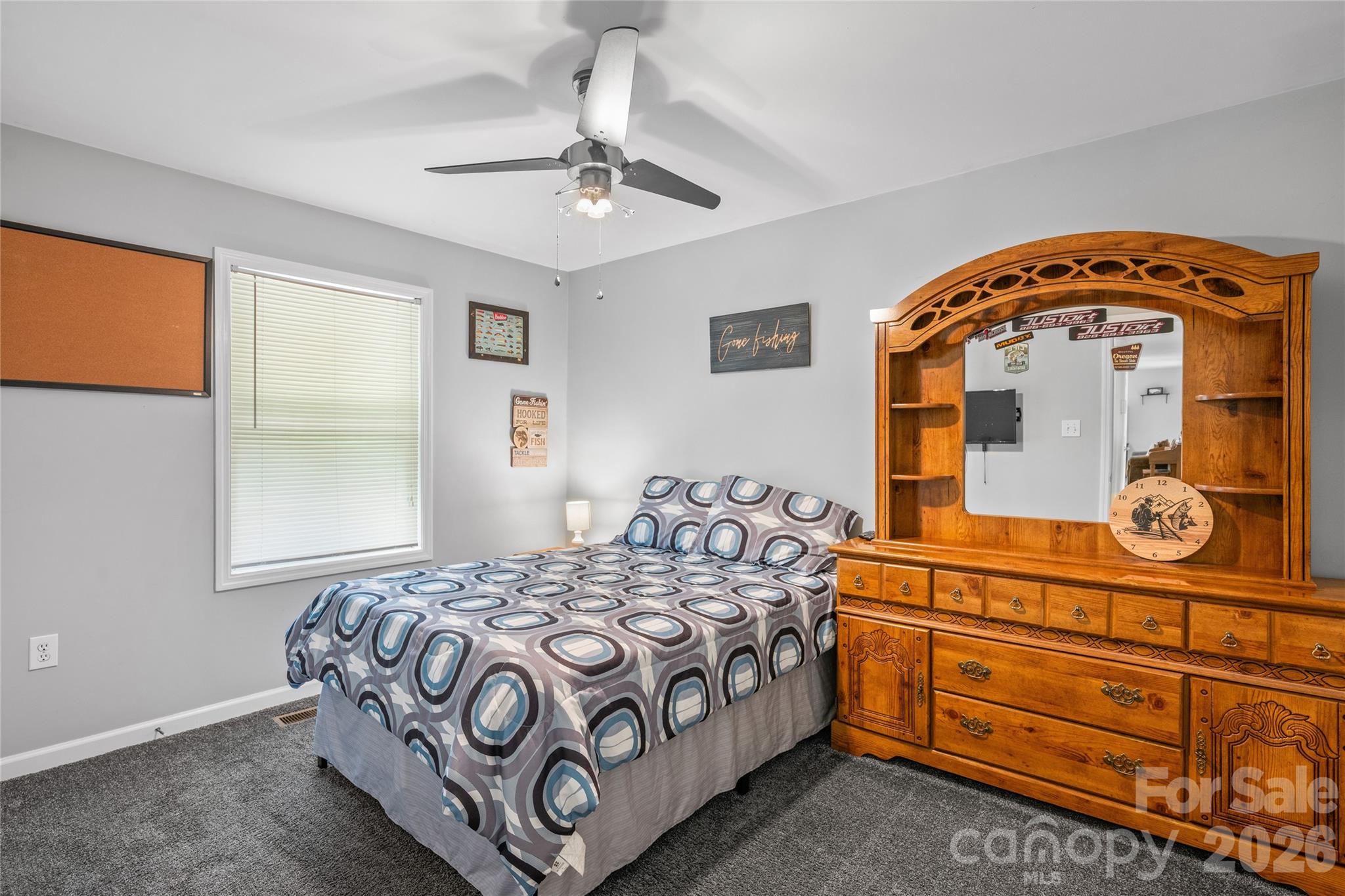 125 Round Mountain Road — Brevard