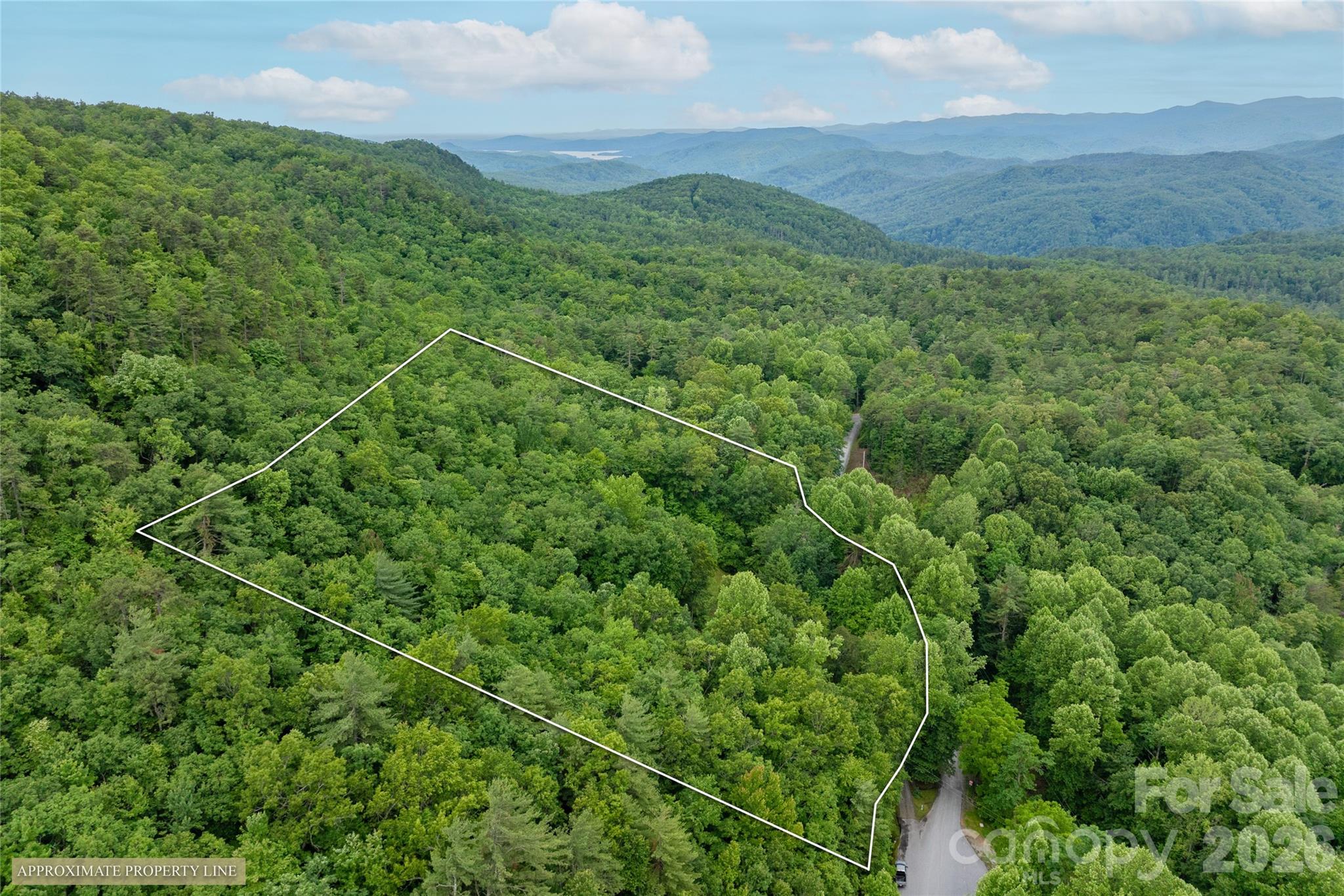 125 Round Mountain Road — Brevard