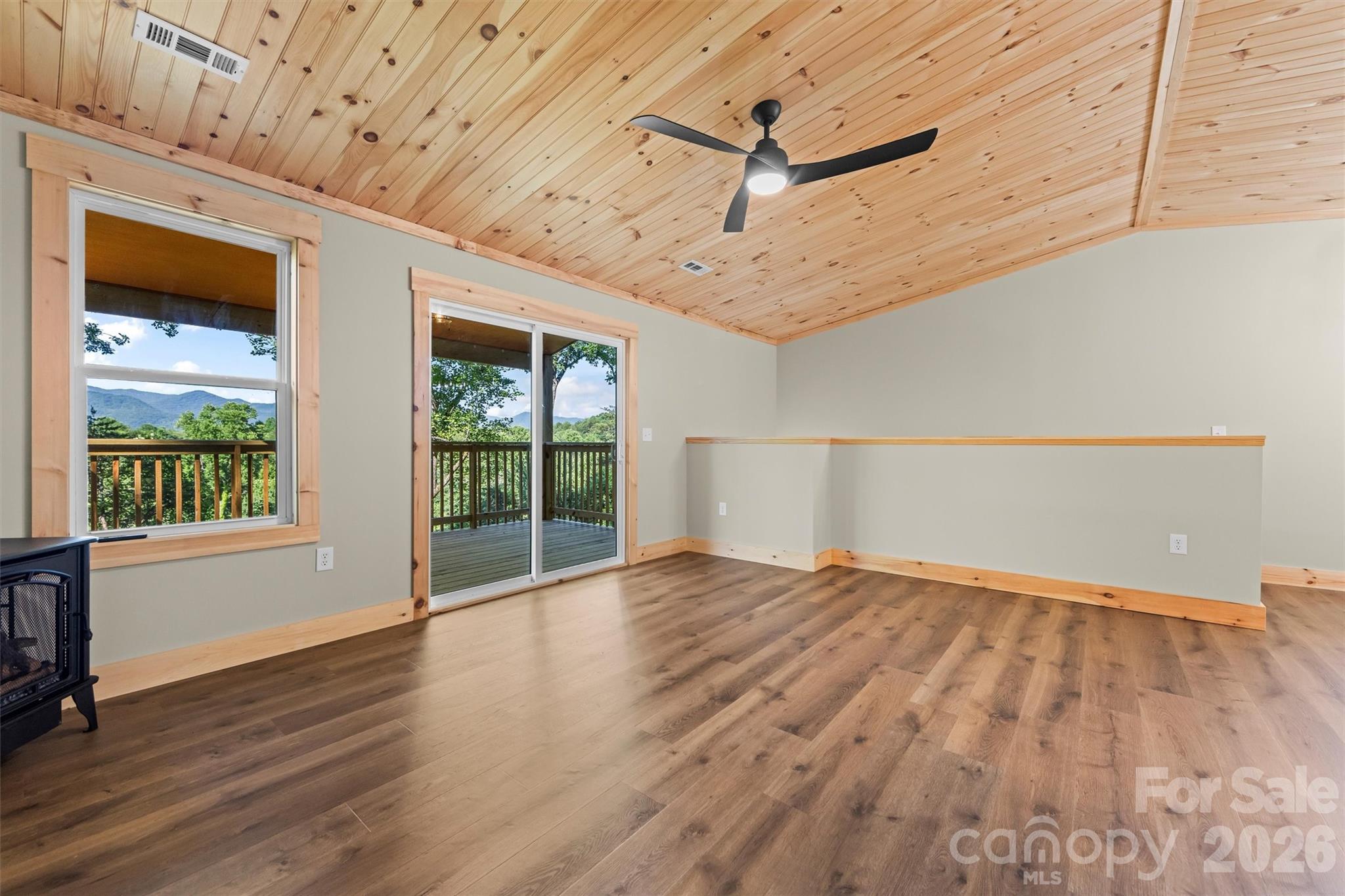 212 Brigsy Lane — Whittier