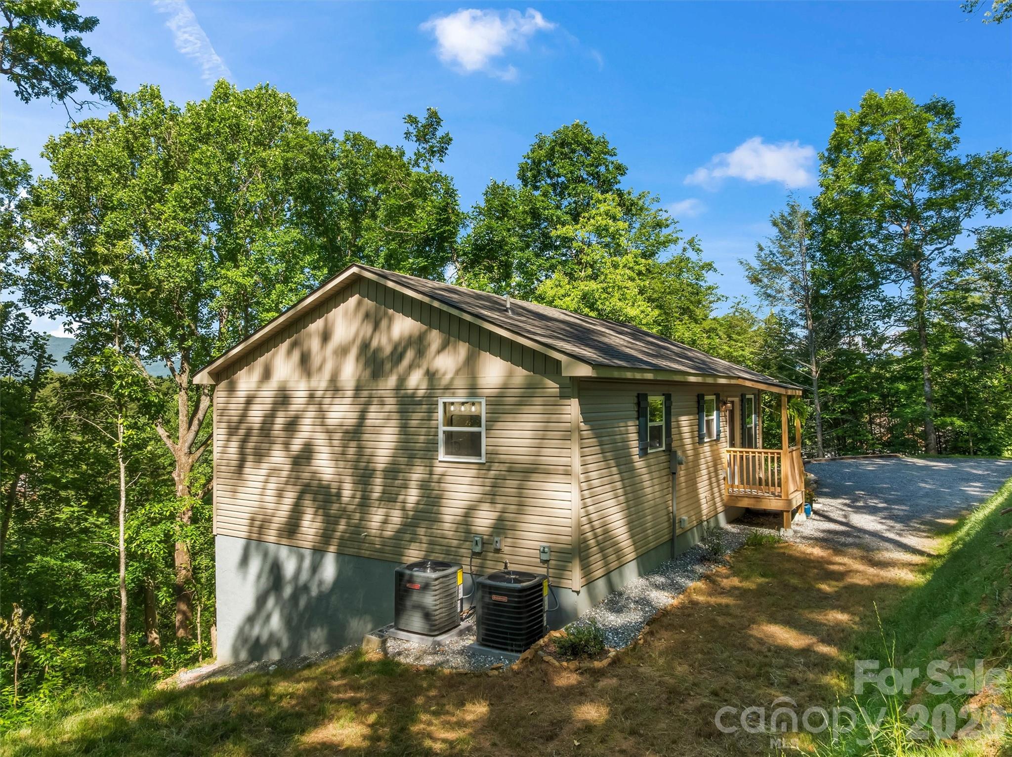 212 Brigsy Lane — Whittier