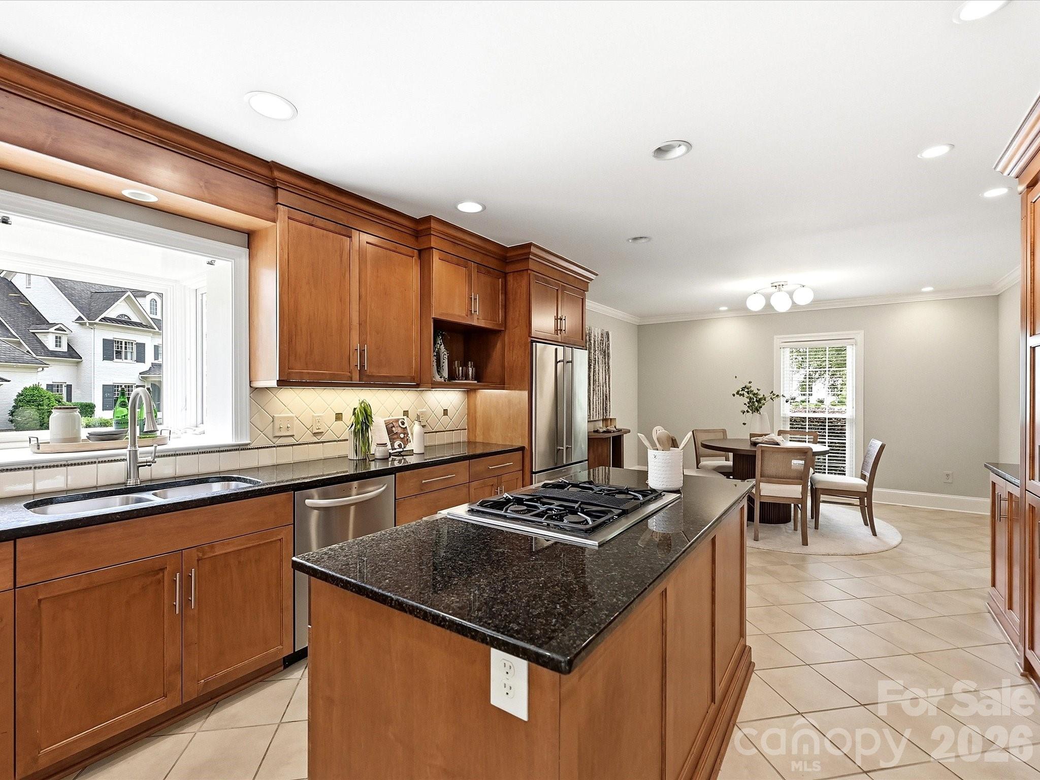 3921 River Ridge Road — Charlotte
