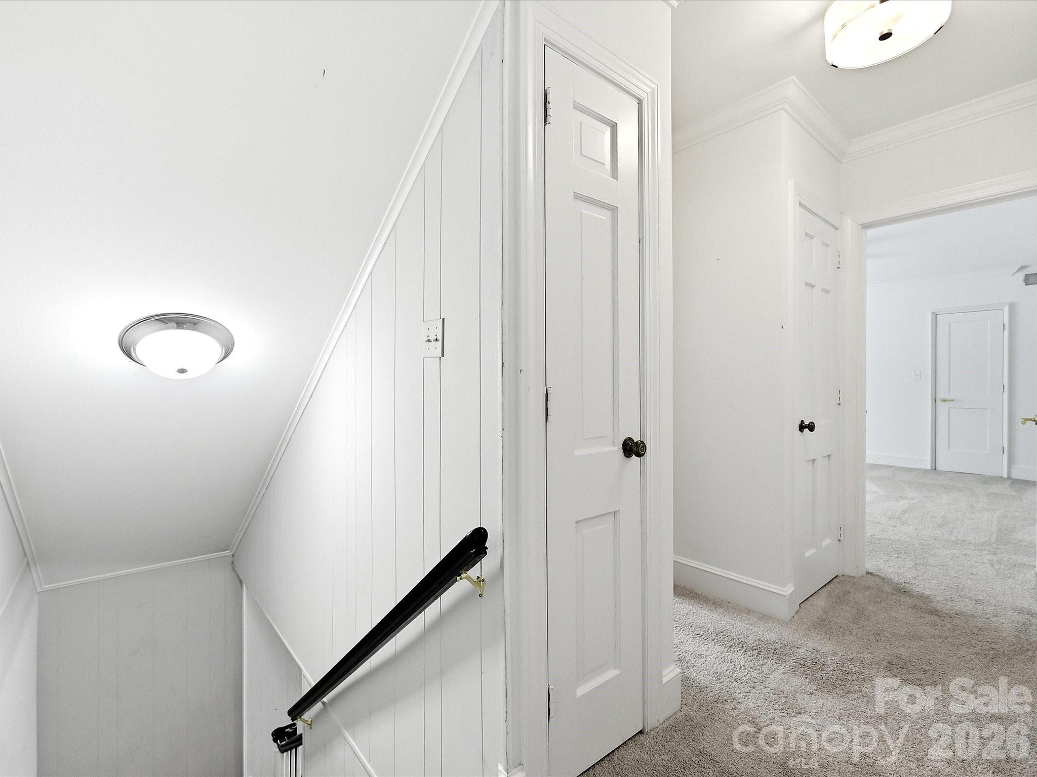 3921 River Ridge Road — Charlotte