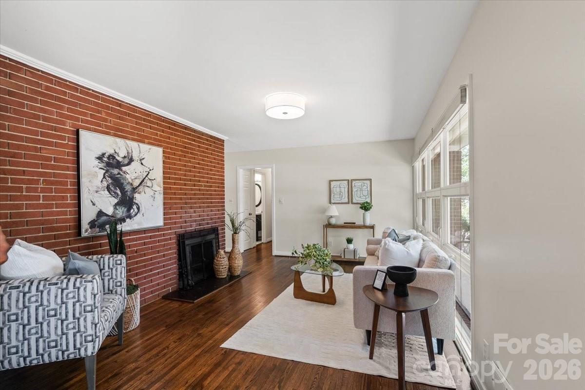 4439 Applegate Road — Charlotte