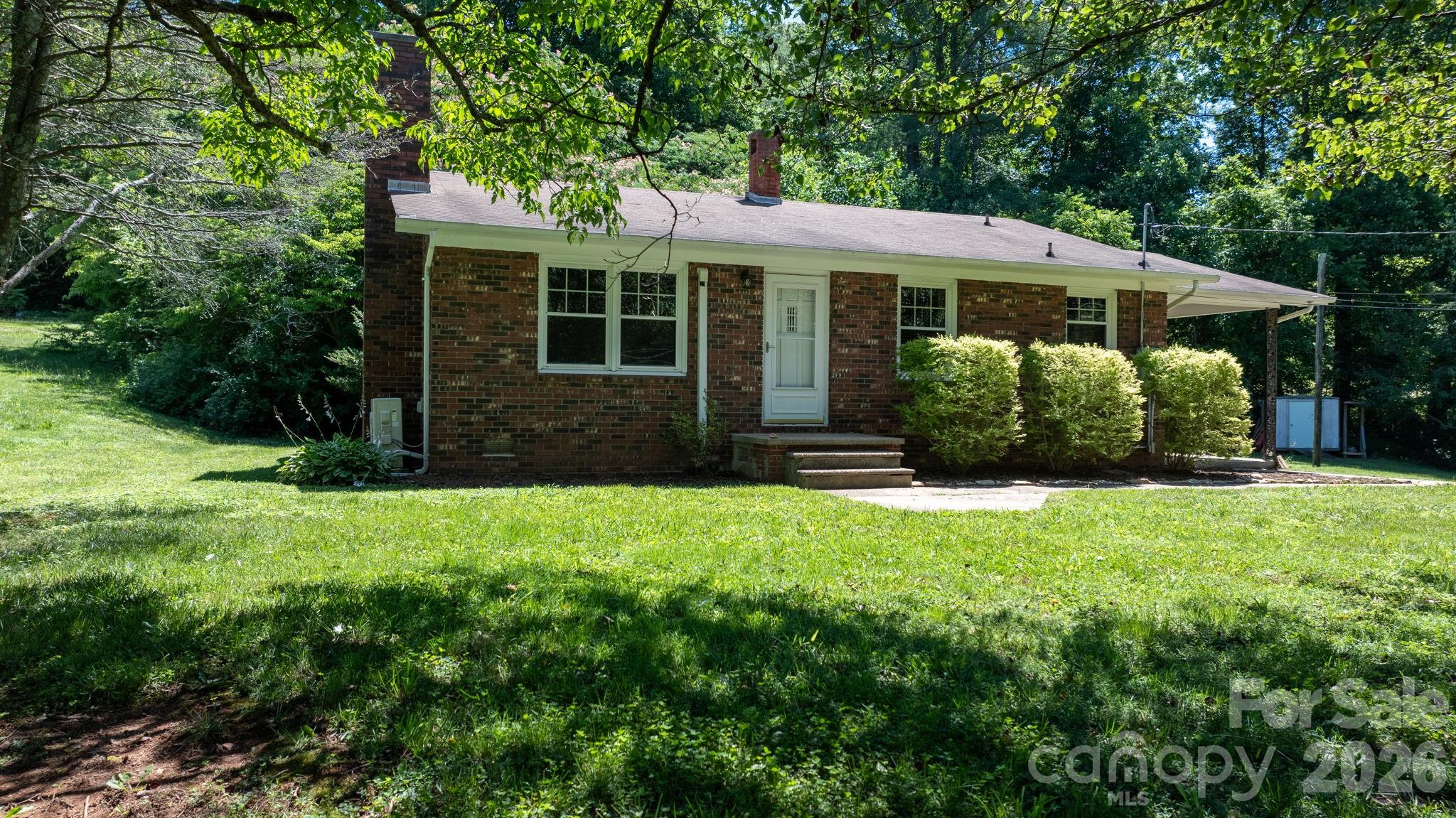 333 Chapel Hill Church Loop — Marion