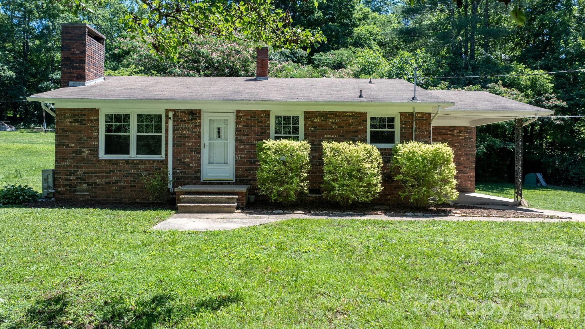 333 Chapel Hill Church Loop — Marion
