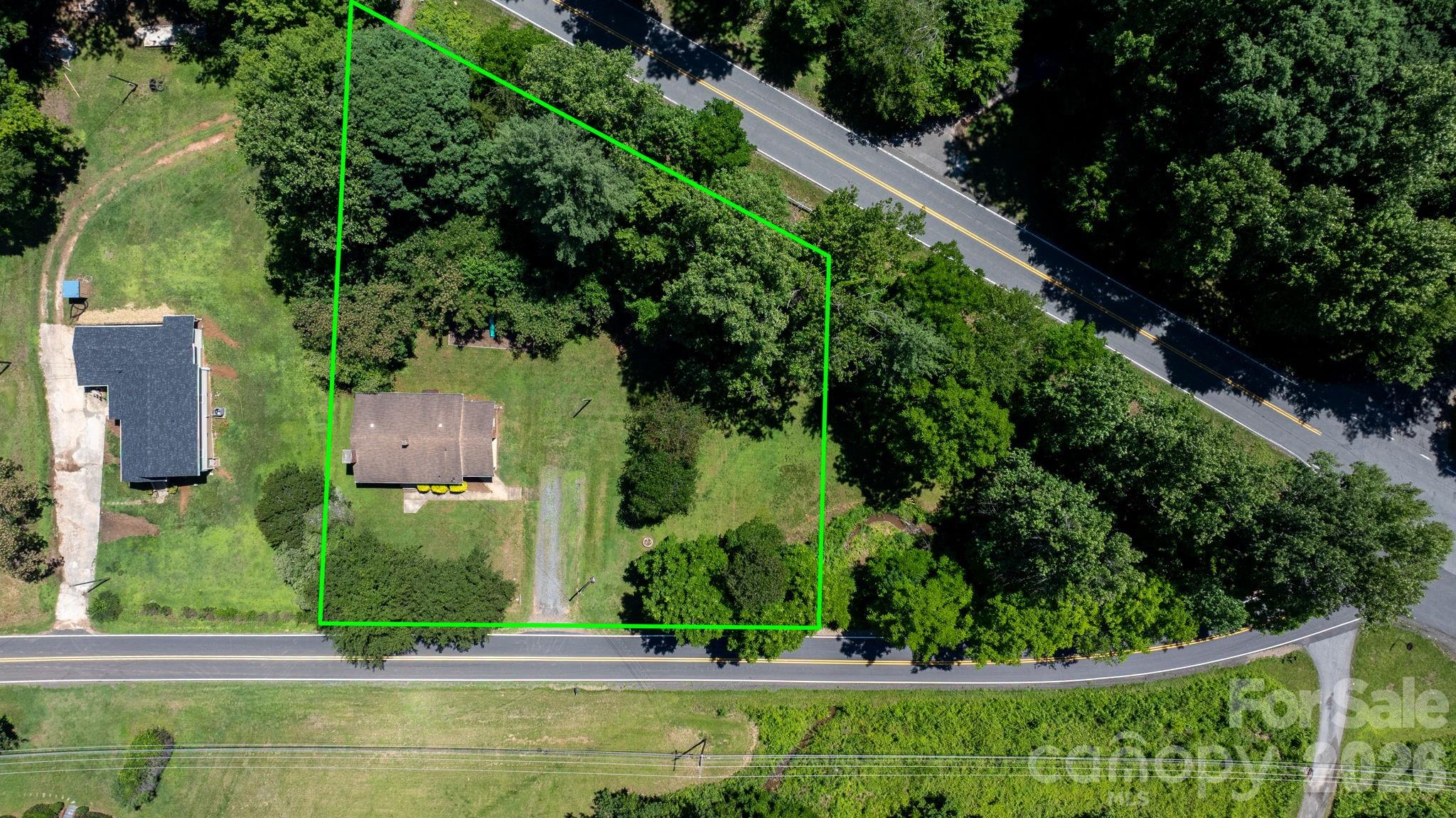 333 Chapel Hill Church Loop — Marion