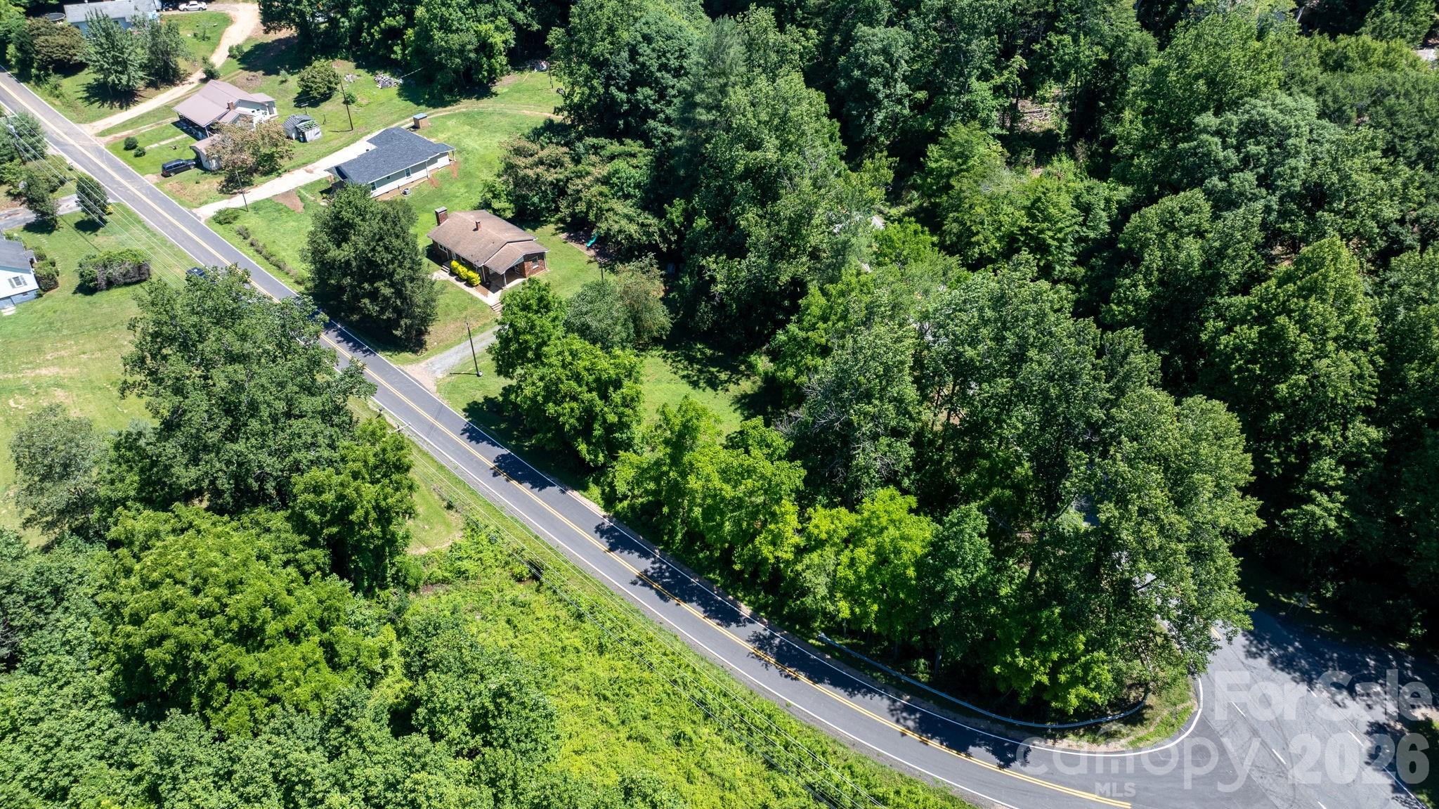 333 Chapel Hill Church Loop — Marion