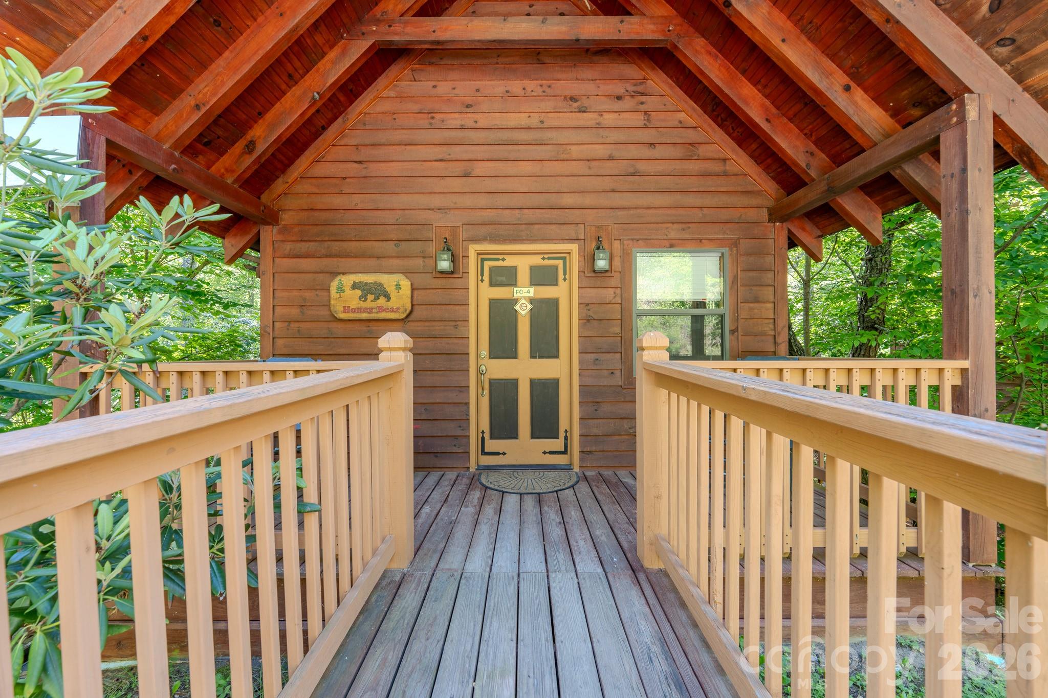 49 Creekside Loop — Spruce Pine