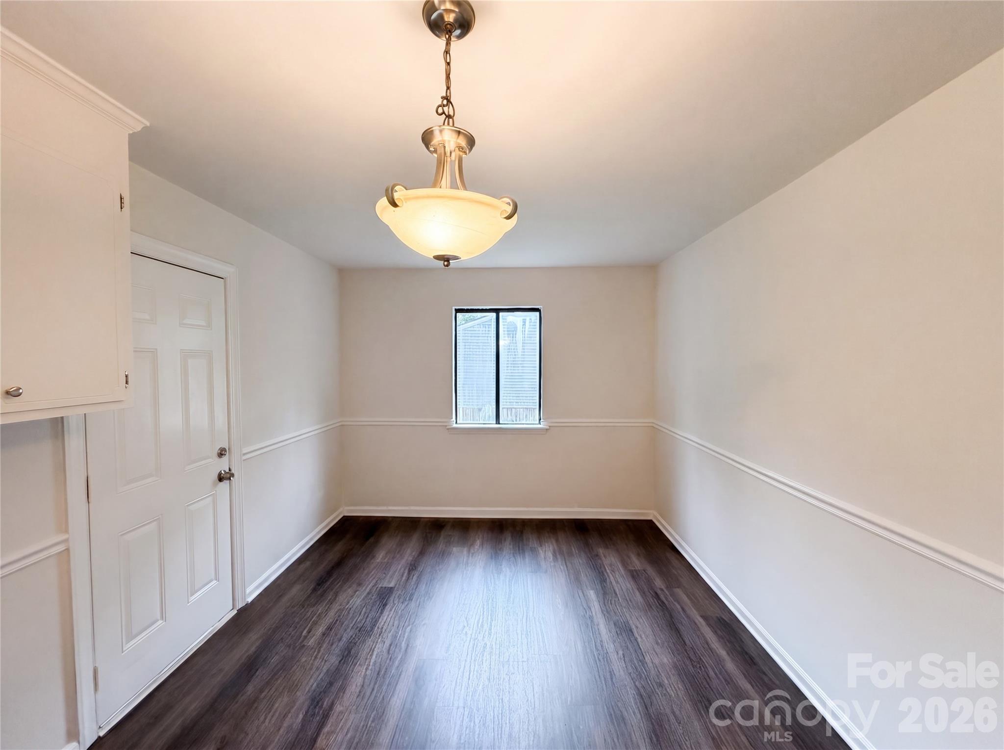 10015 Garth Wood Road — Charlotte