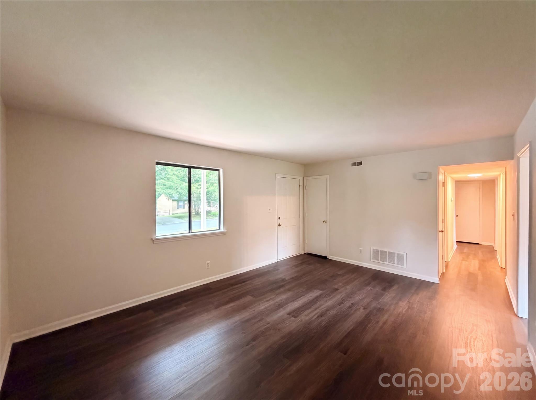 10015 Garth Wood Road — Charlotte