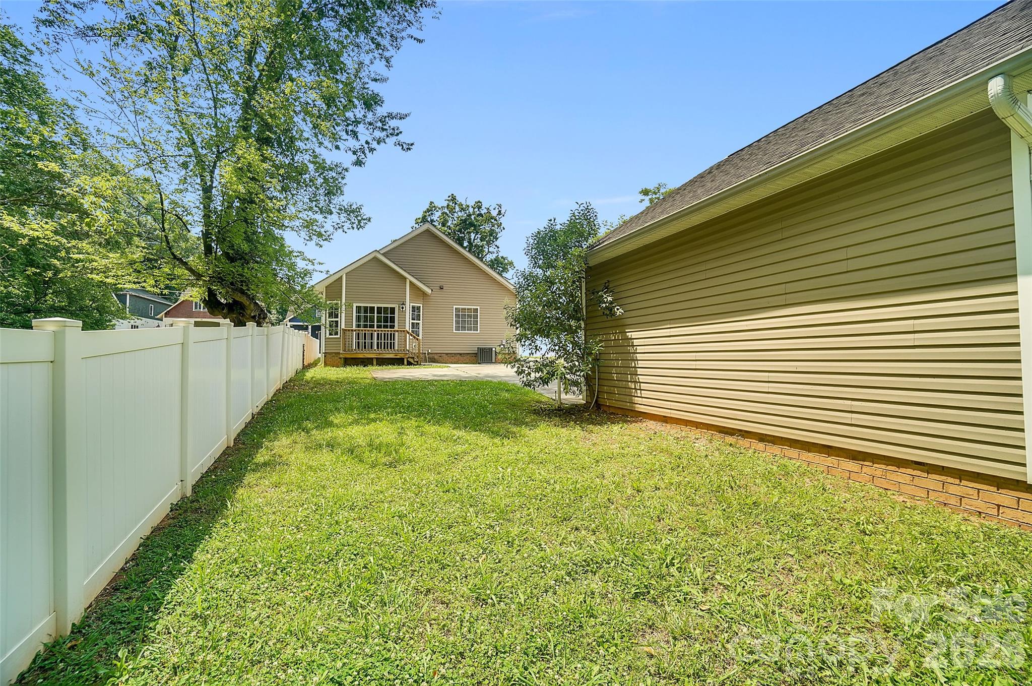 309 Mill Road — Charlotte