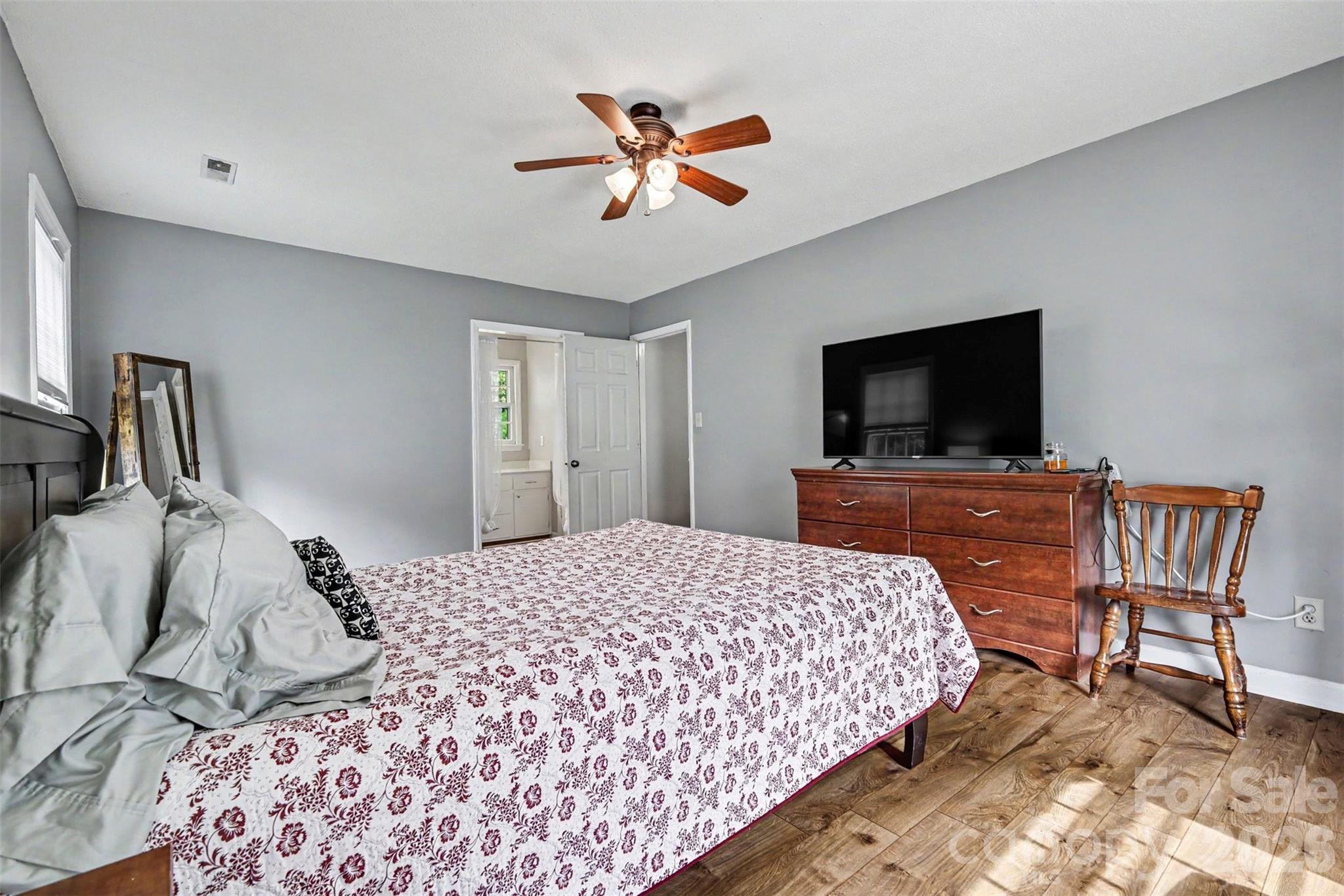 11808 Tall Oak Place — Charlotte