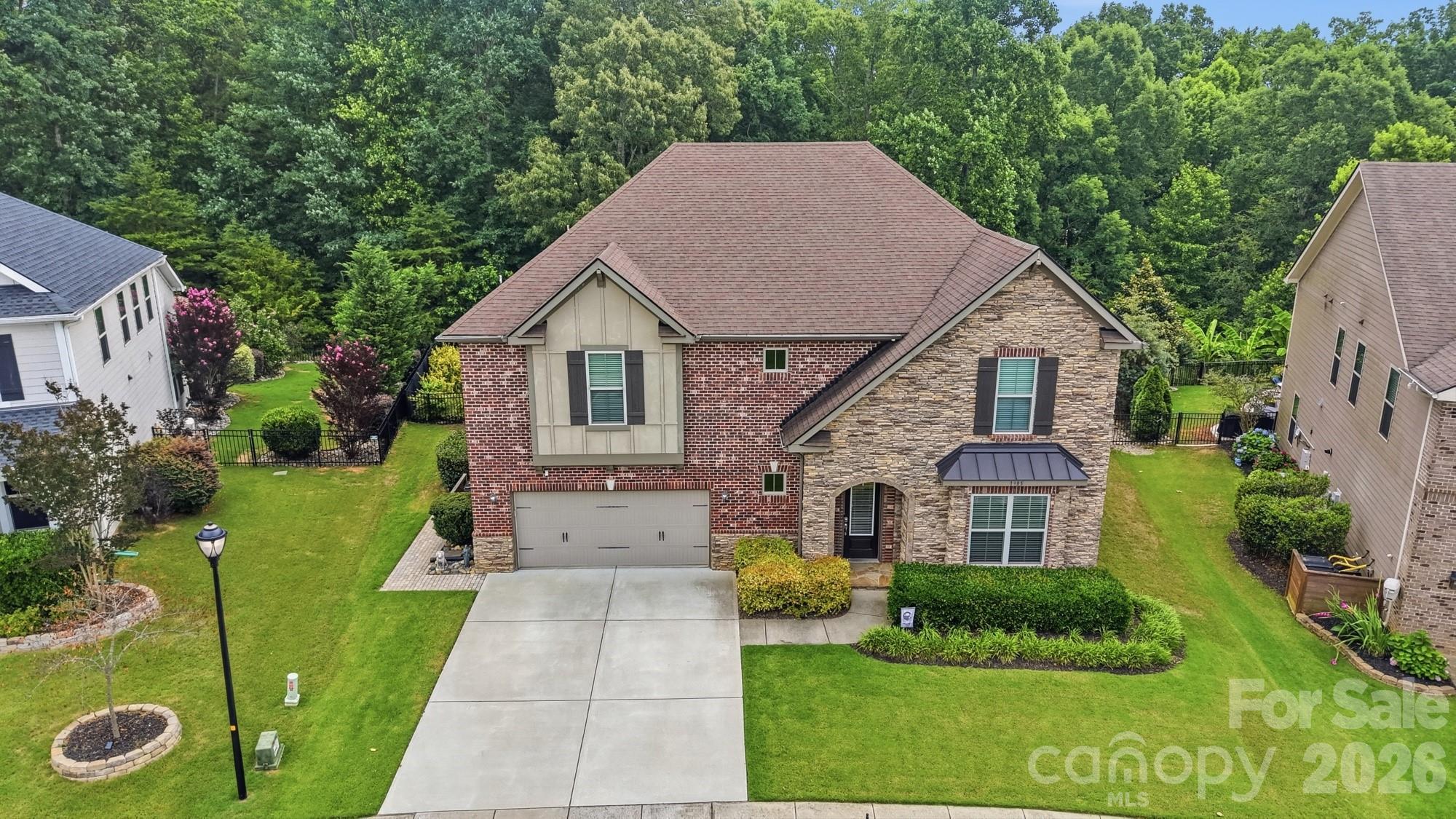 1385 Cilantro Court — Tega Cay