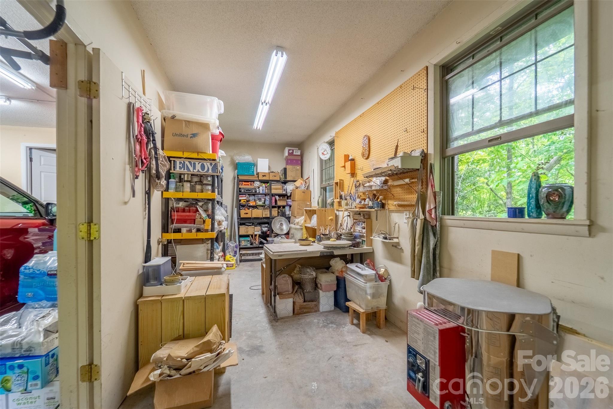 171 High Splendor Road — Robbinsville