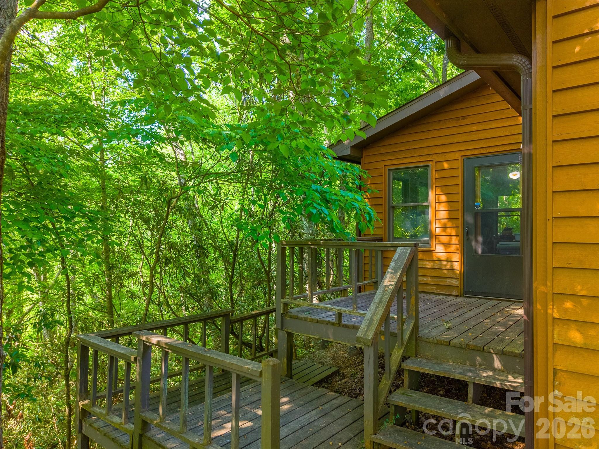 171 High Splendor Road — Robbinsville