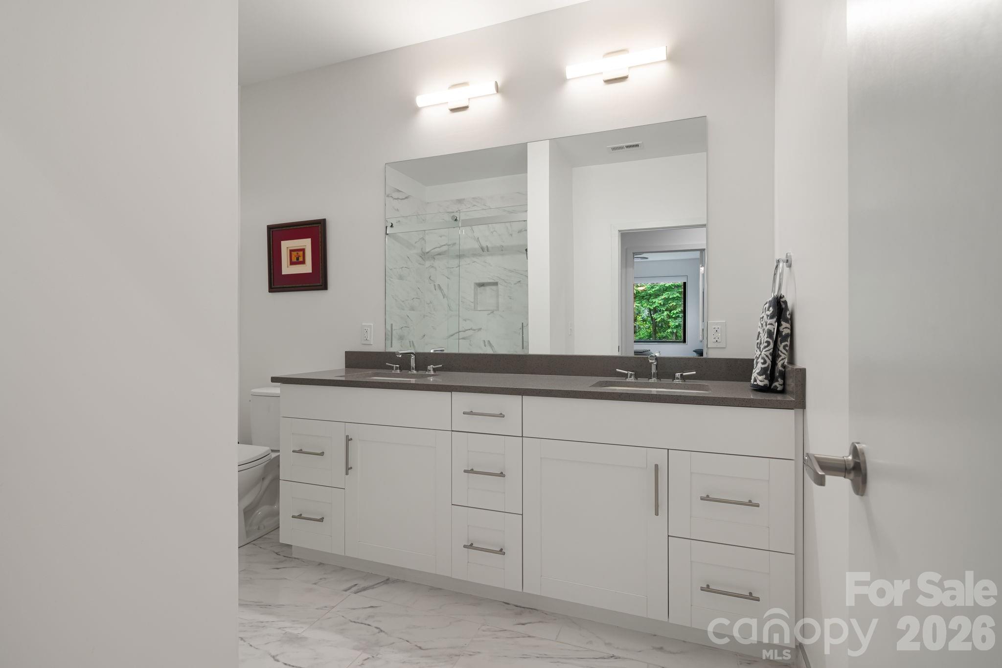 68 Craven Street #405 — Asheville