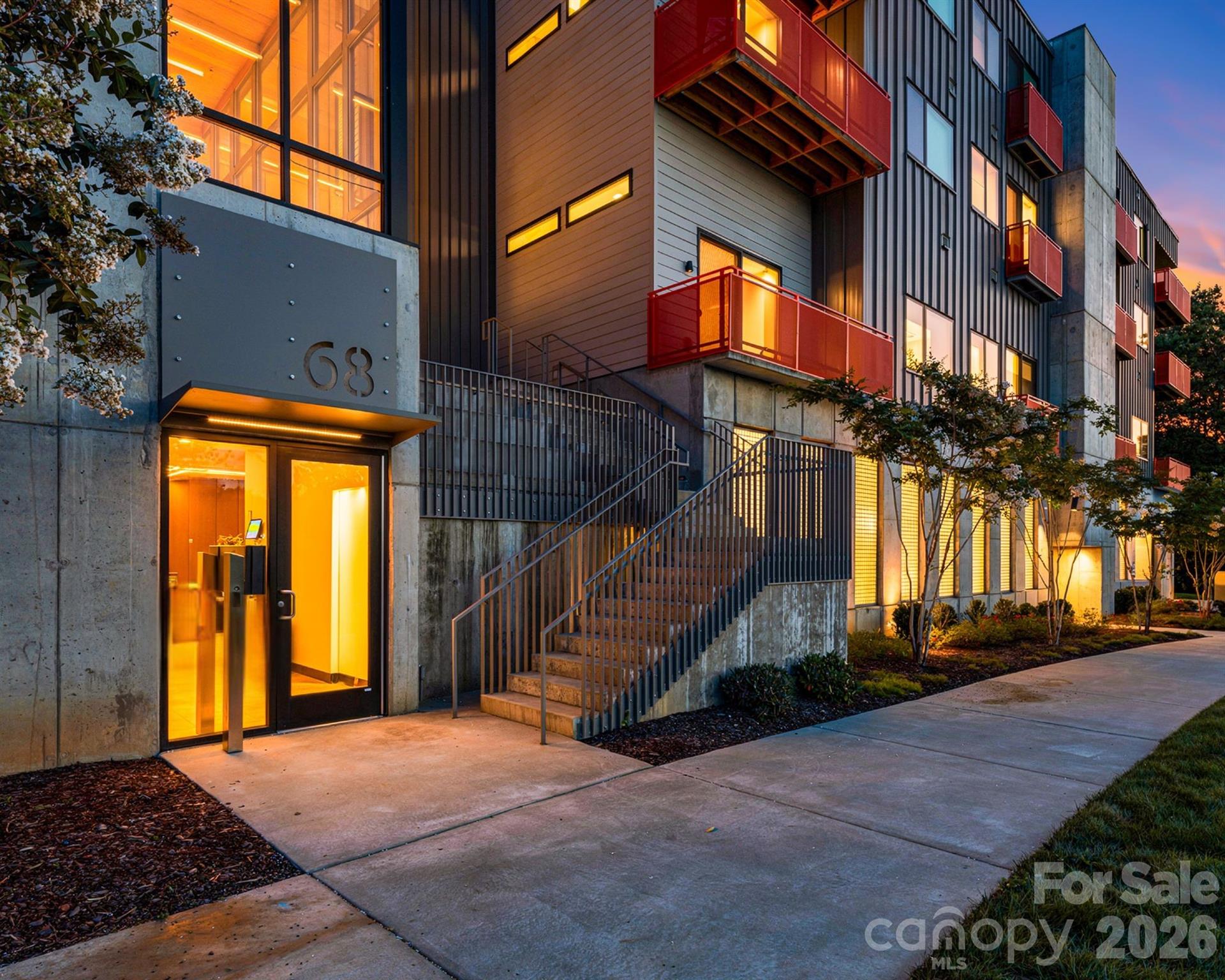68 Craven Street #405 — Asheville