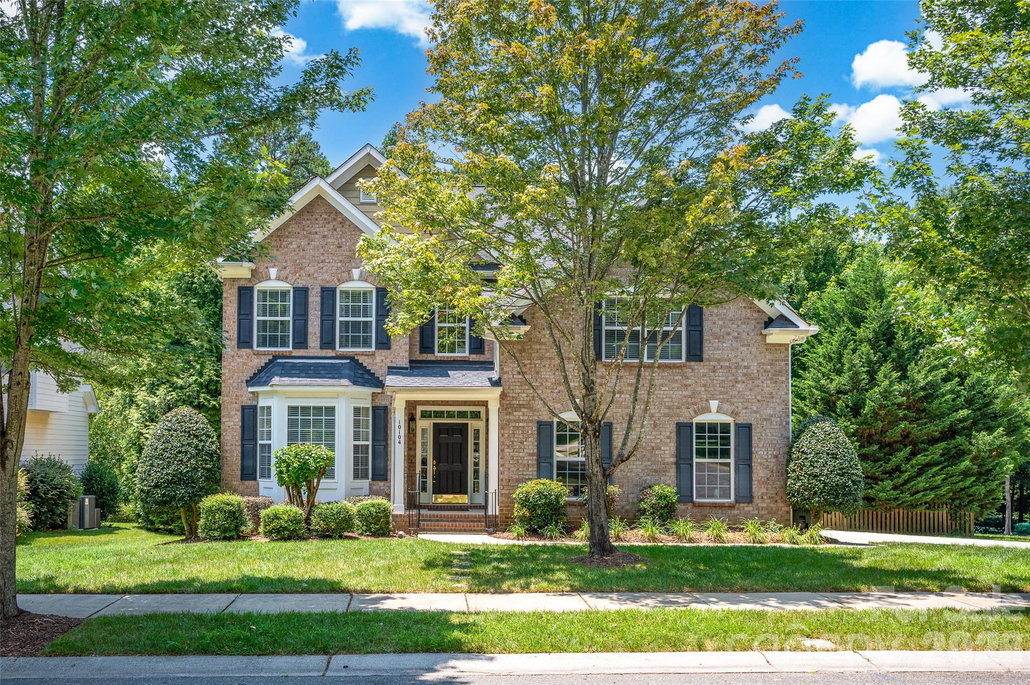 10104 Treetop Lane — Cornelius