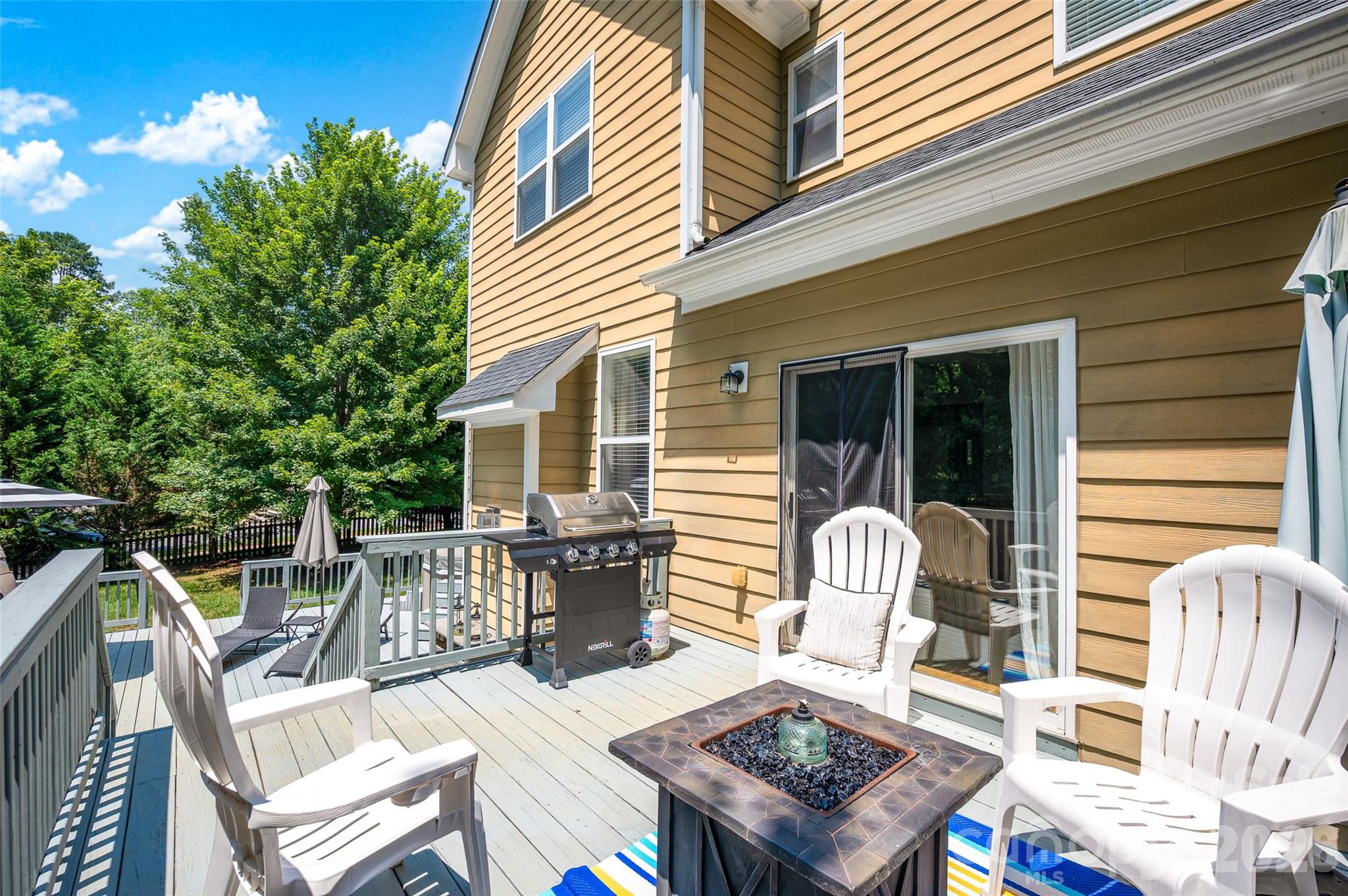 10104 Treetop Lane — Cornelius