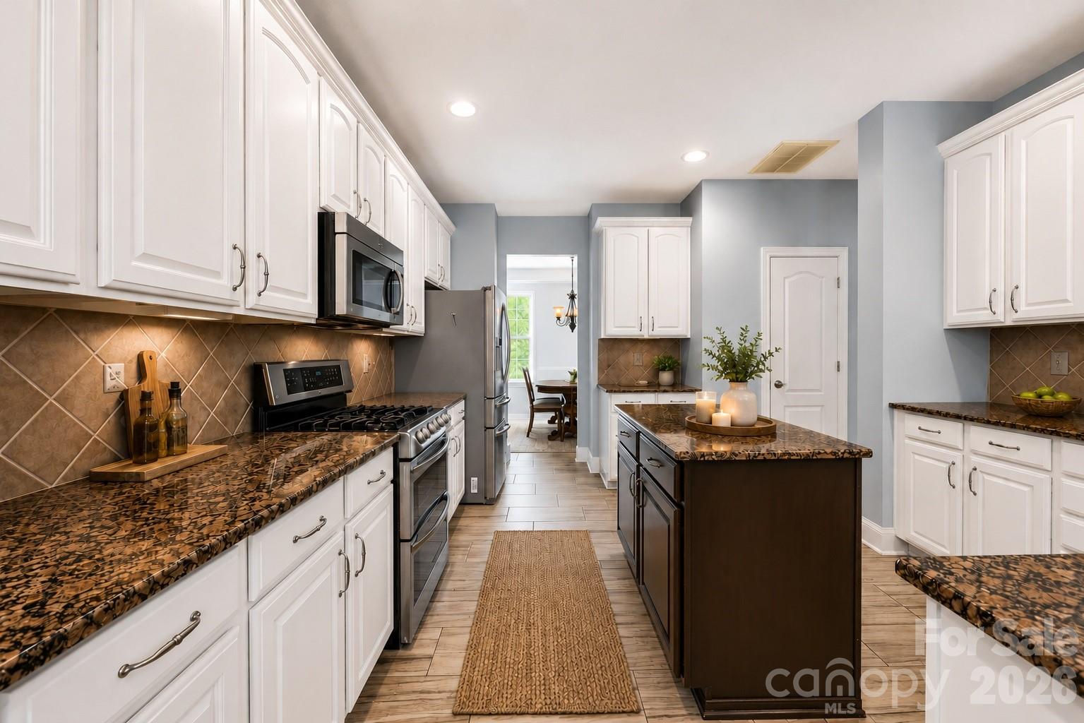 610 Springwood Drive — Waxhaw