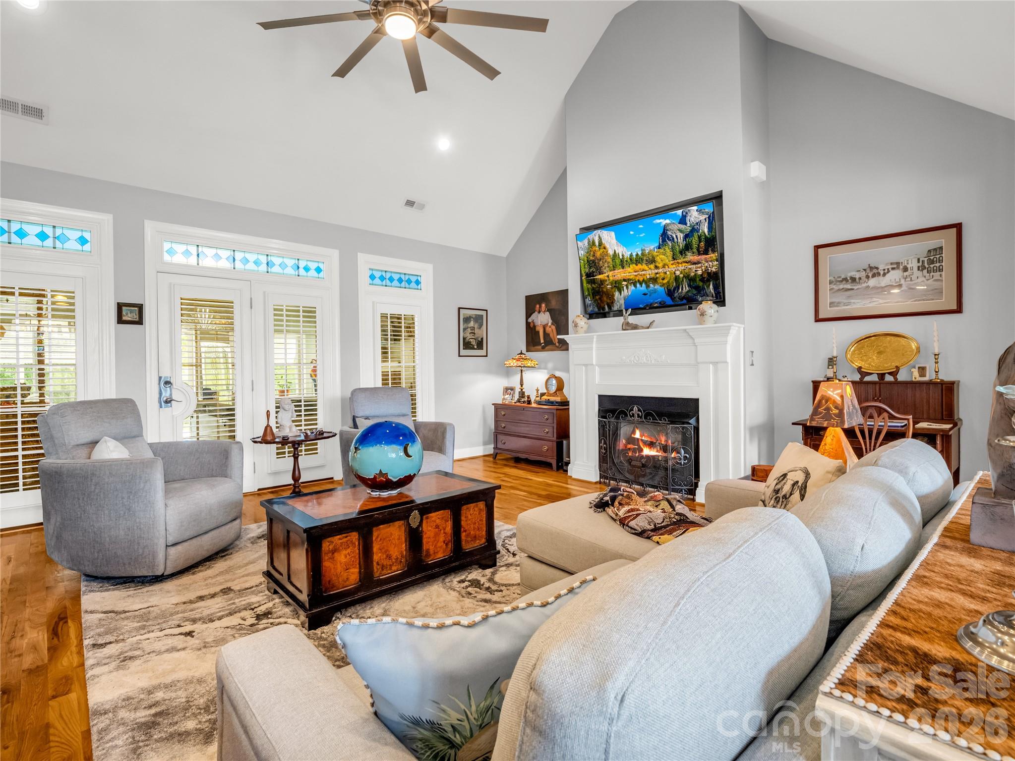 167 Green Meadows Drive — Forest City