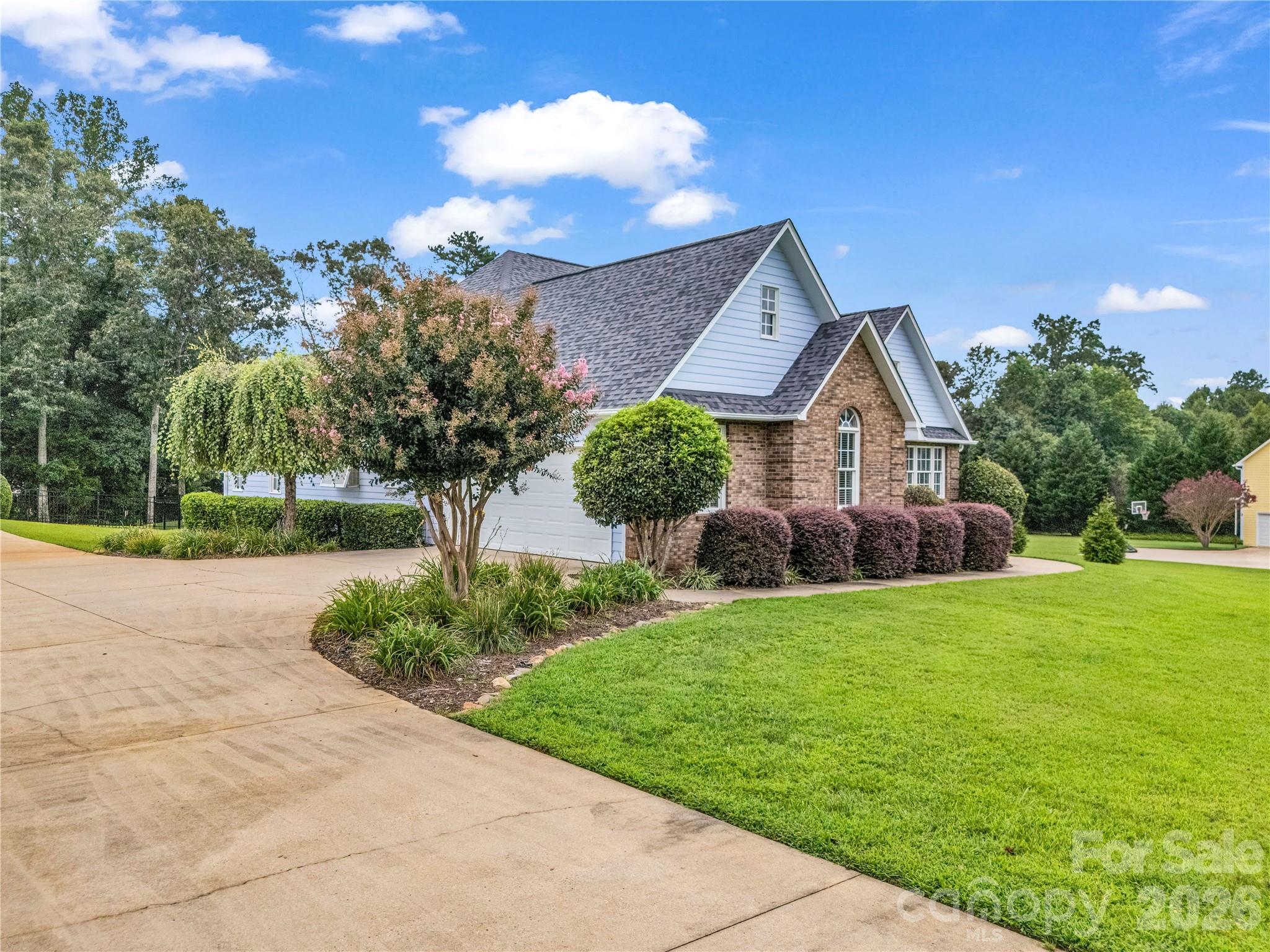 167 Green Meadows Drive — Forest City