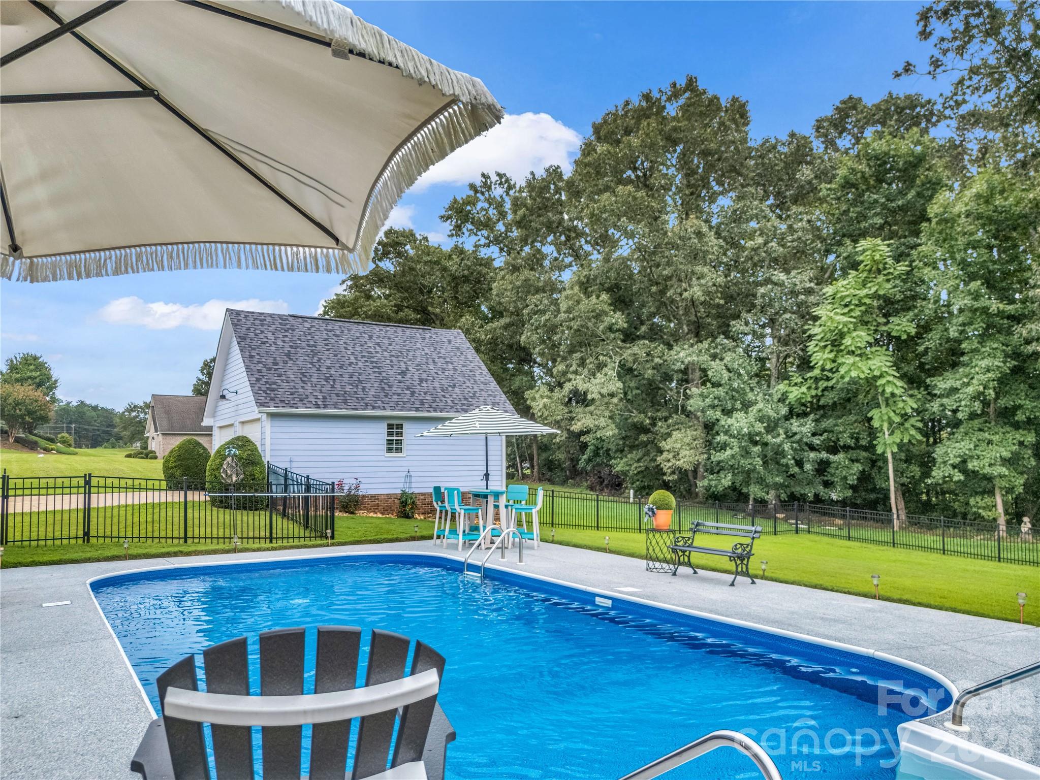 167 Green Meadows Drive — Forest City