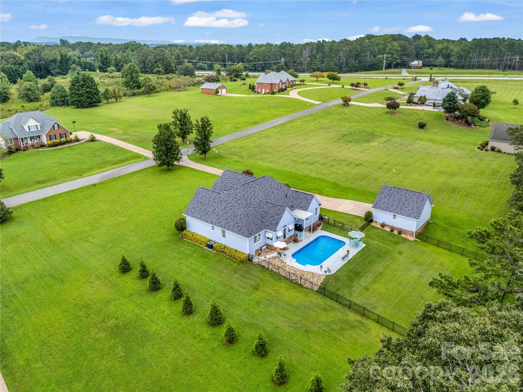 167 Green Meadows Drive — Forest City