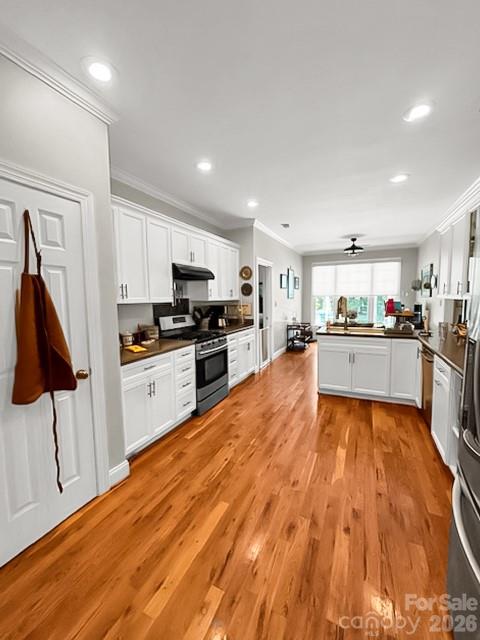 167 Green Meadows Drive — Forest City
