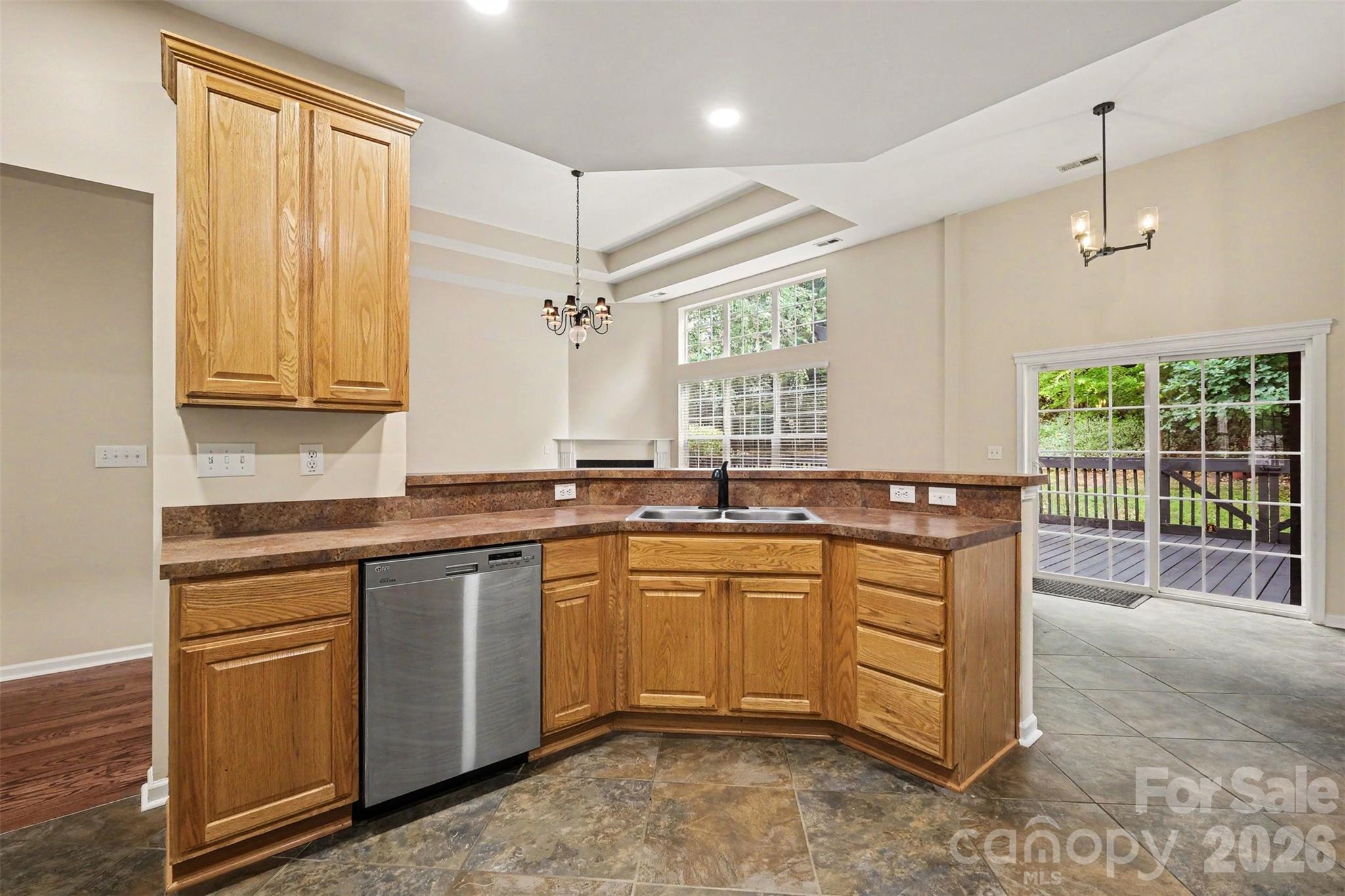 6228 Colonial Garden Drive — Huntersville