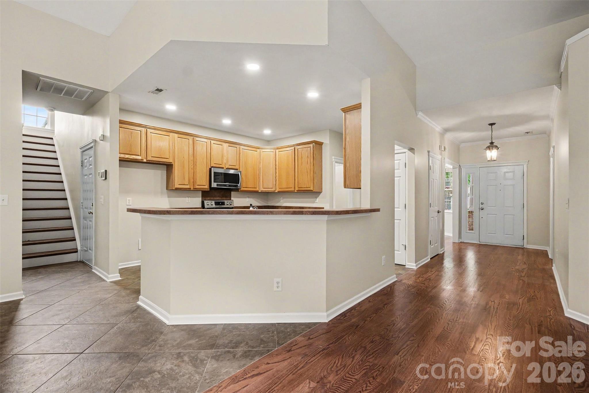 6228 Colonial Garden Drive — Huntersville