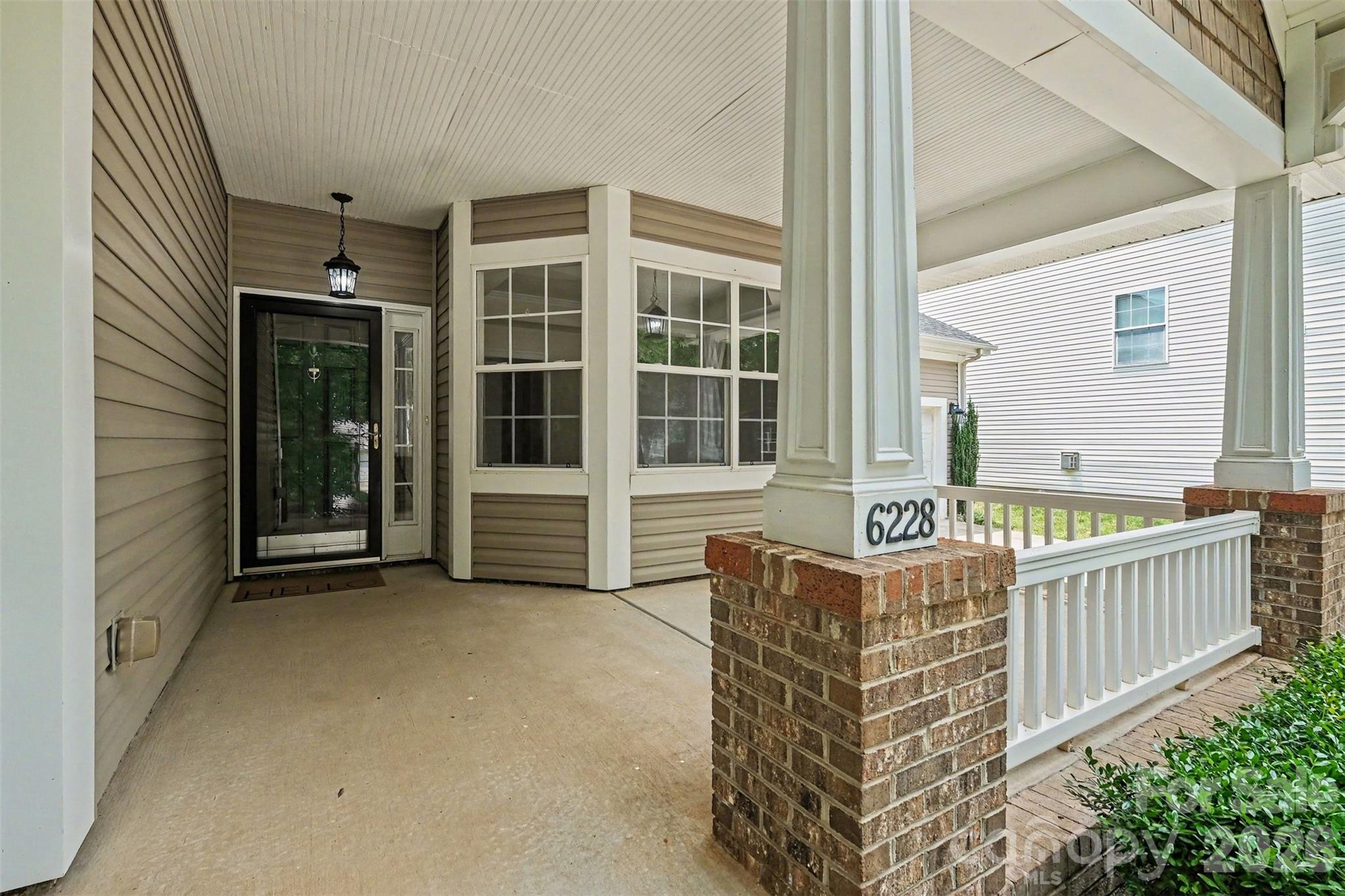 6228 Colonial Garden Drive — Huntersville