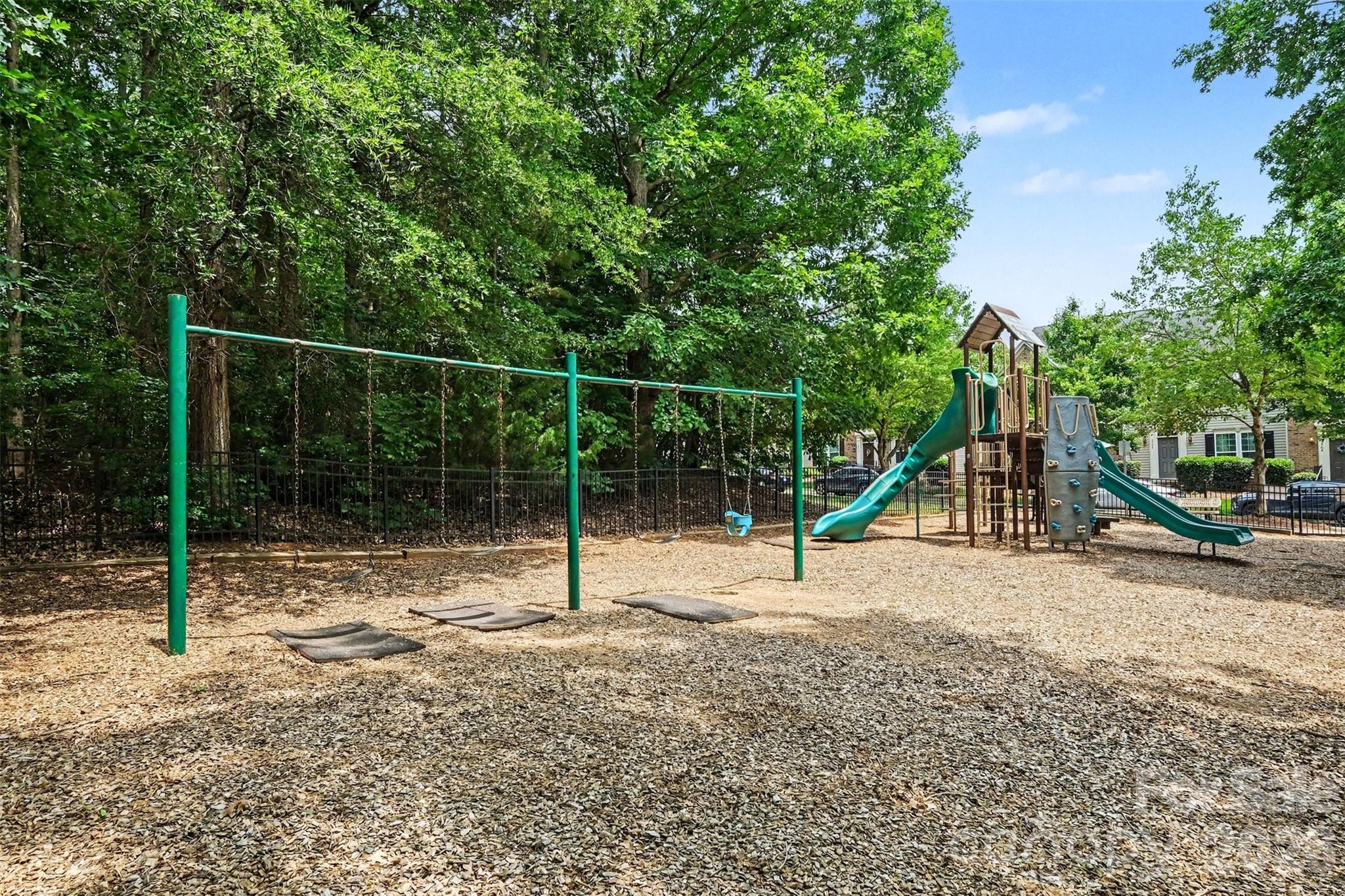 6228 Colonial Garden Drive — Huntersville