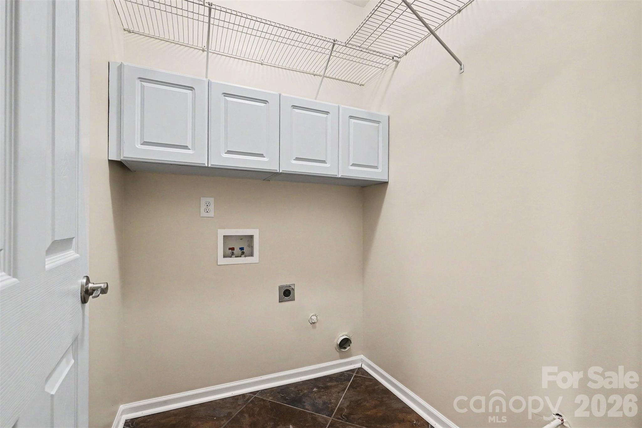 6228 Colonial Garden Drive — Huntersville